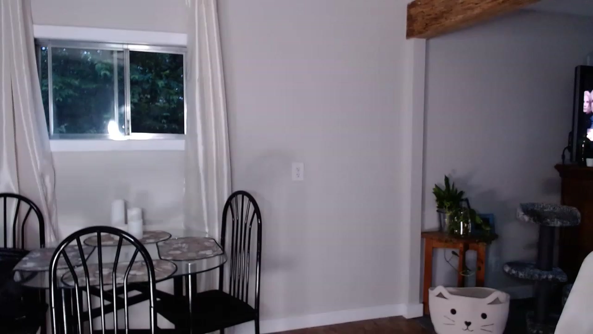 Gallery image thumbnail from KellyHeart's myfreecams stream on, 07/08/2023, 01:32 image 1 of 20