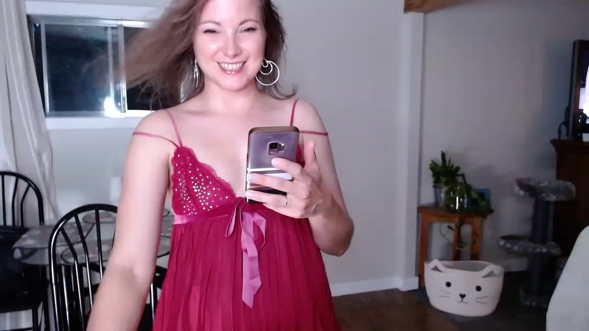 Gallery image thumbnail from KellyHeart's myfreecams stream on, 07/08/2023, 01:32 image 4 of 20