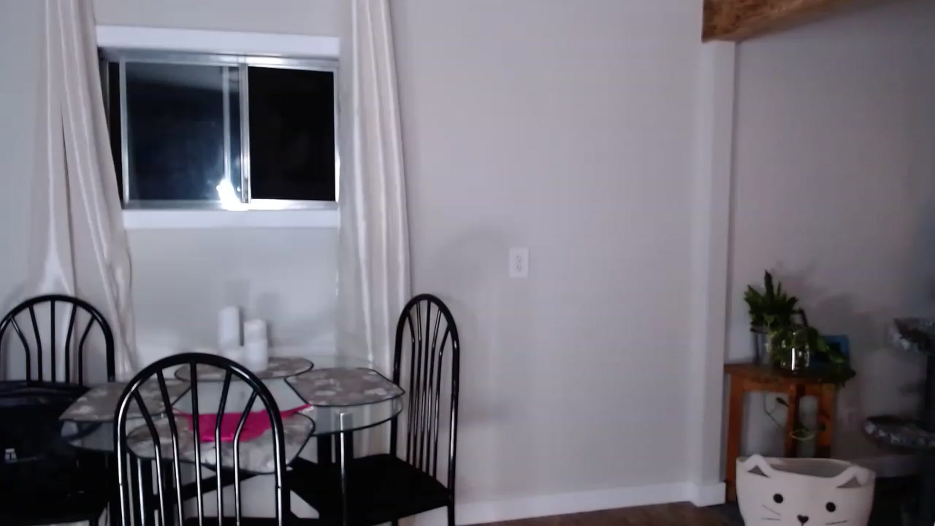 Gallery image thumbnail from KellyHeart's myfreecams stream on, 07/08/2023, 02:45 image 4 of 20