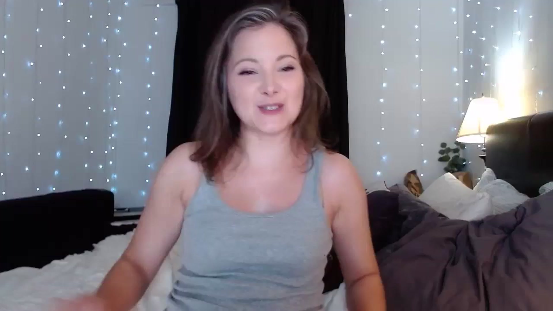 Gallery image thumbnail from KellyHeart's myfreecams stream on, 07/22/2023, 02:12 image 1 of 20
