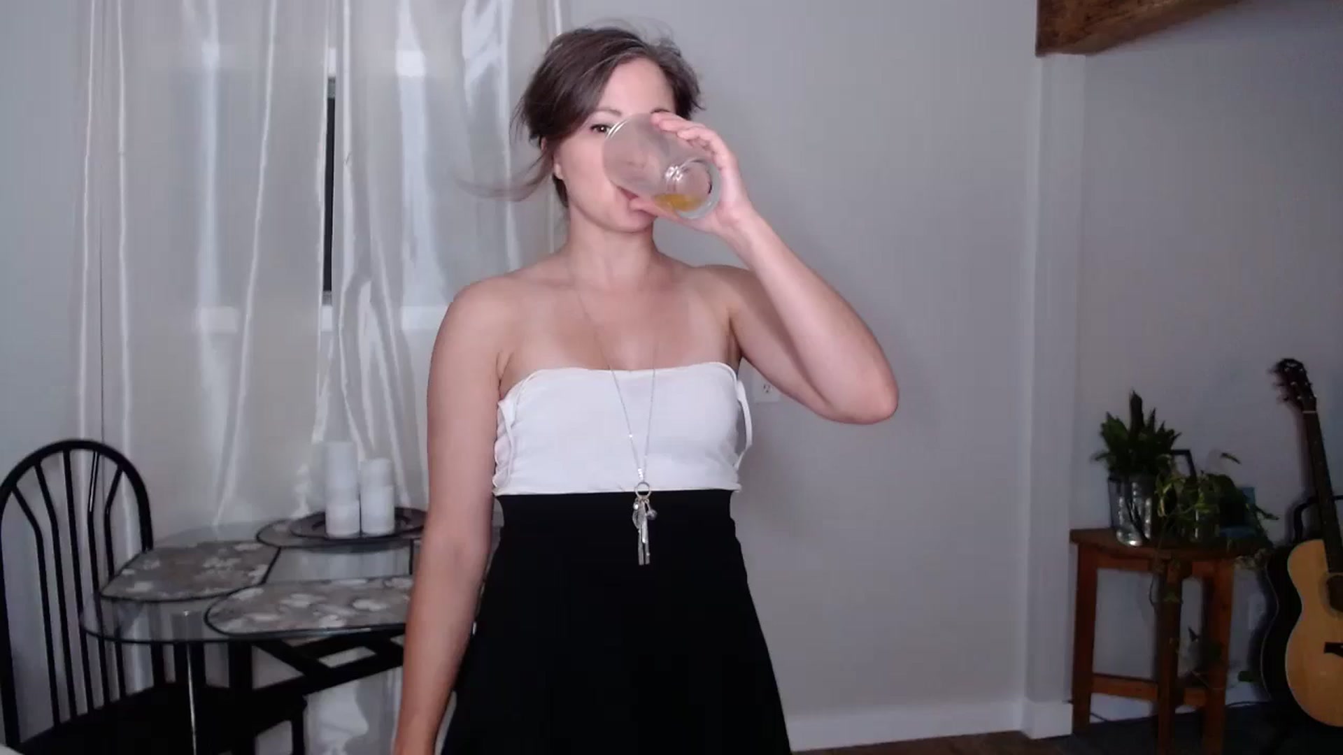 Gallery image thumbnail from KellyHeart's myfreecams stream on, 07/29/2023, 03:49 image 19 of 20