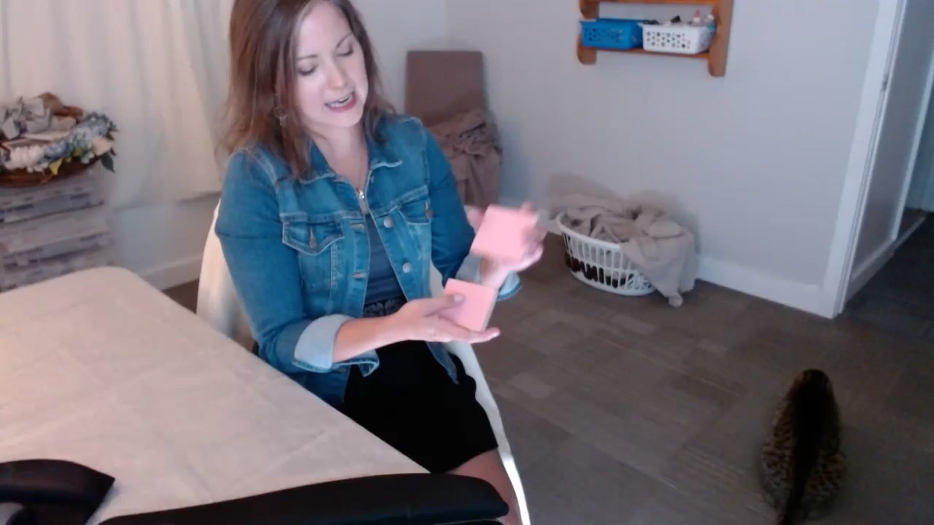 Gallery image thumbnail from KellyHeart's myfreecams stream on, 08/26/2023, 05:48 image 2 of 20