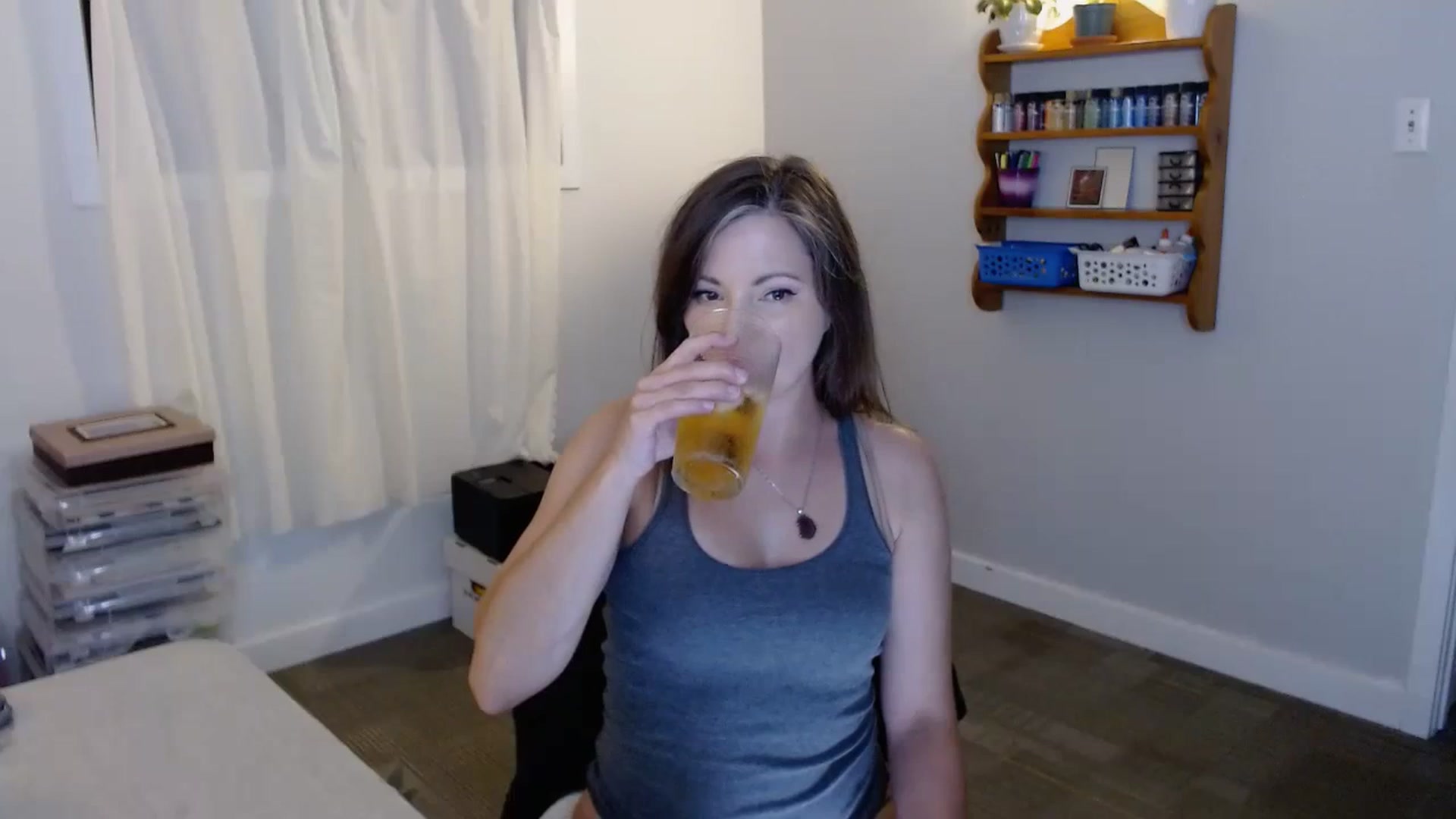 Gallery image thumbnail from KellyHeart's myfreecams stream on, 09/01/2023, 02:13 image 11 of 20