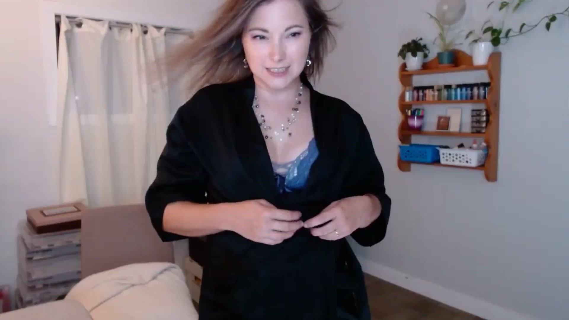 Gallery image thumbnail from KellyHeart's myfreecams stream on, 09/09/2023, 02:47 image 9 of 20