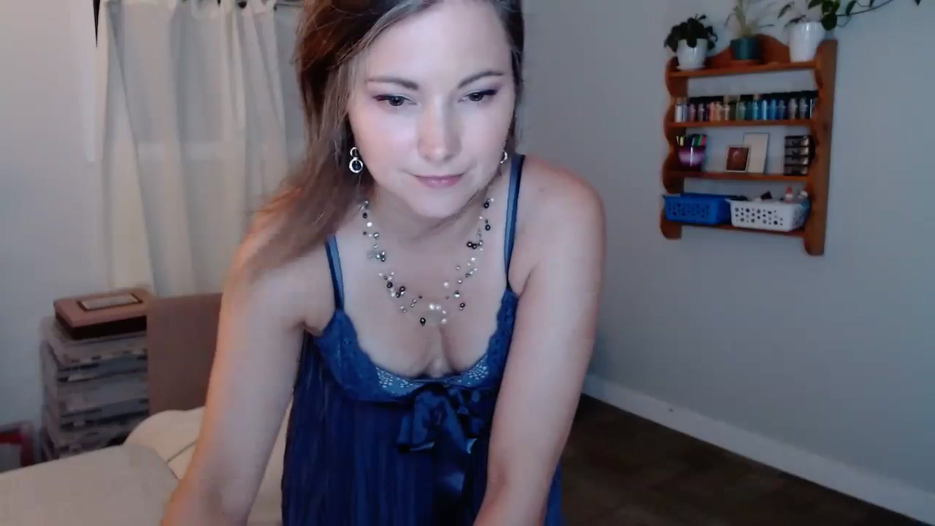 Gallery image thumbnail from KellyHeart's myfreecams stream on, 09/09/2023, 02:47 image 14 of 20