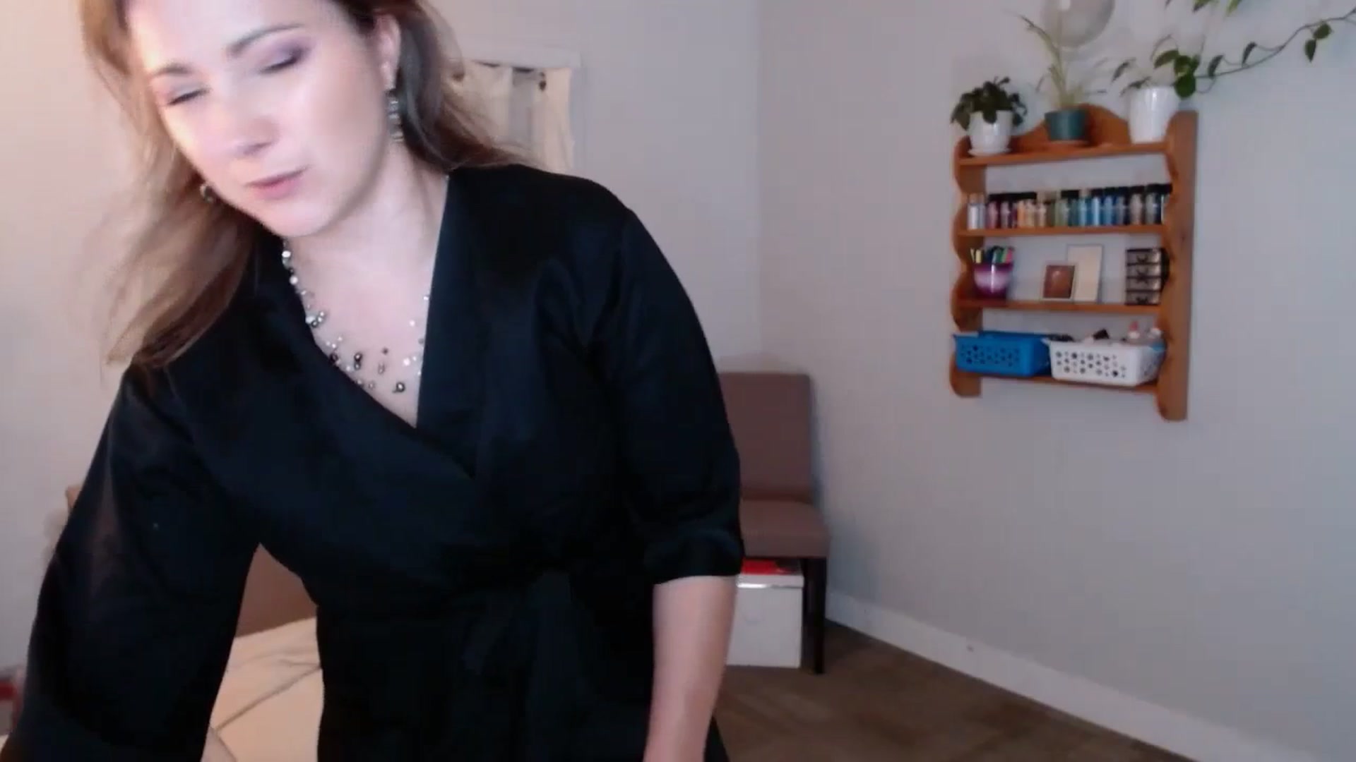 Gallery image thumbnail from KellyHeart's myfreecams stream on, 09/09/2023, 02:47 image 7 of 20