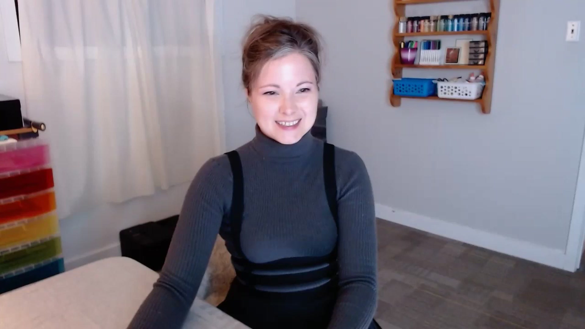 Gallery image thumbnail from KellyHeart's myfreecams stream on, 09/23/2023, 02:34 image 1 of 20