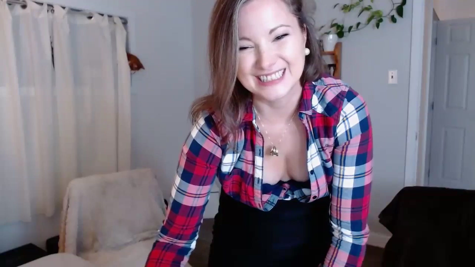 Gallery image thumbnail from KellyHeart's myfreecams stream on, 09/30/2023, 06:22 image 6 of 20