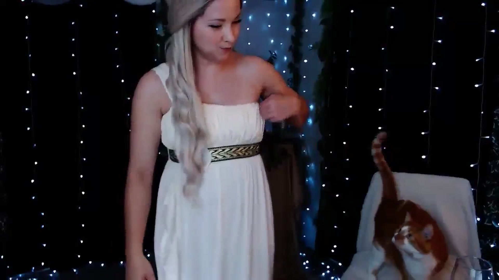 Gallery image thumbnail from KellyHeart's myfreecams stream on, 10/21/2023, 03:26 image 13 of 20