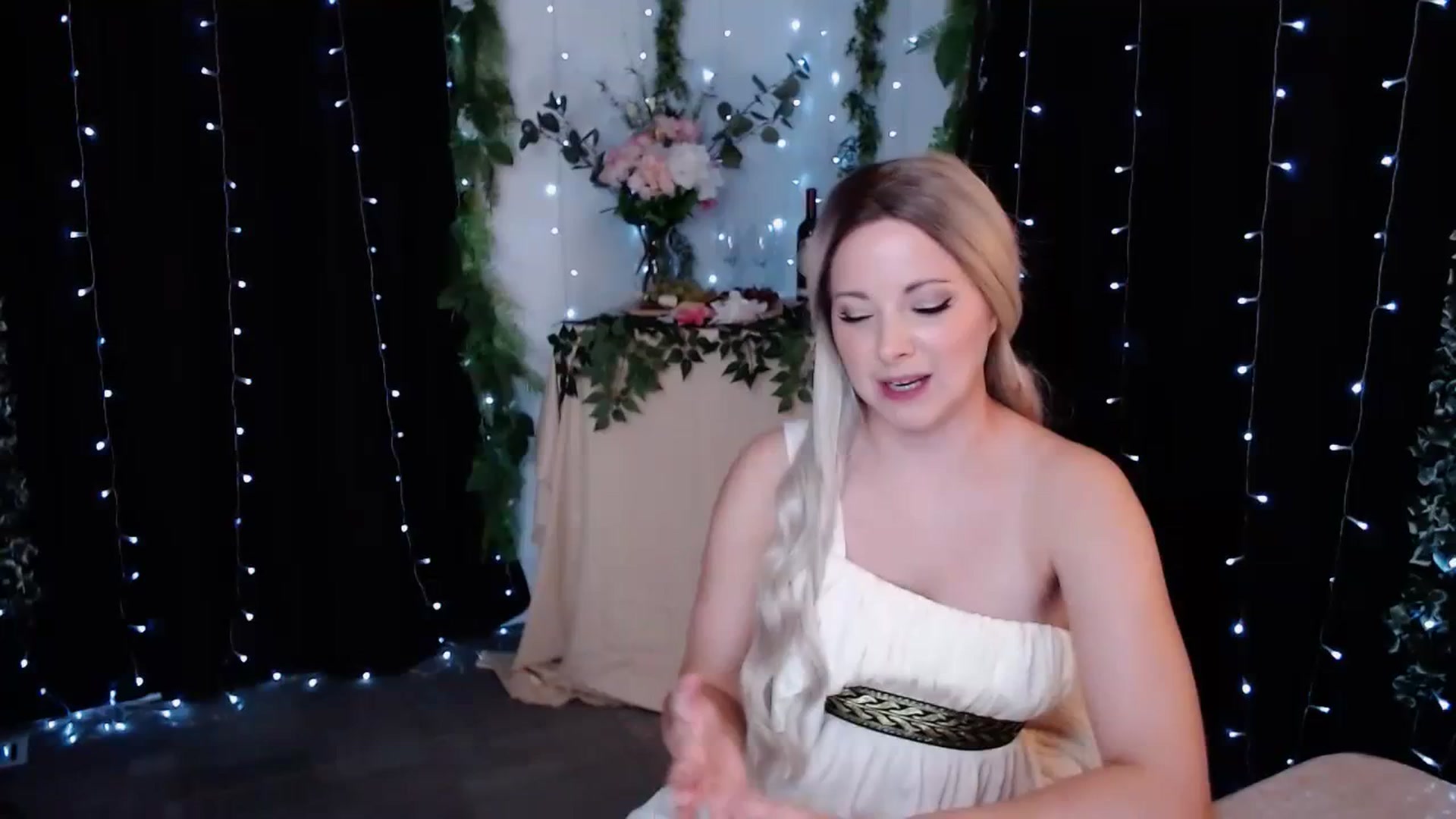 Gallery image thumbnail from KellyHeart's myfreecams stream on, 10/21/2023, 03:26 image 7 of 20