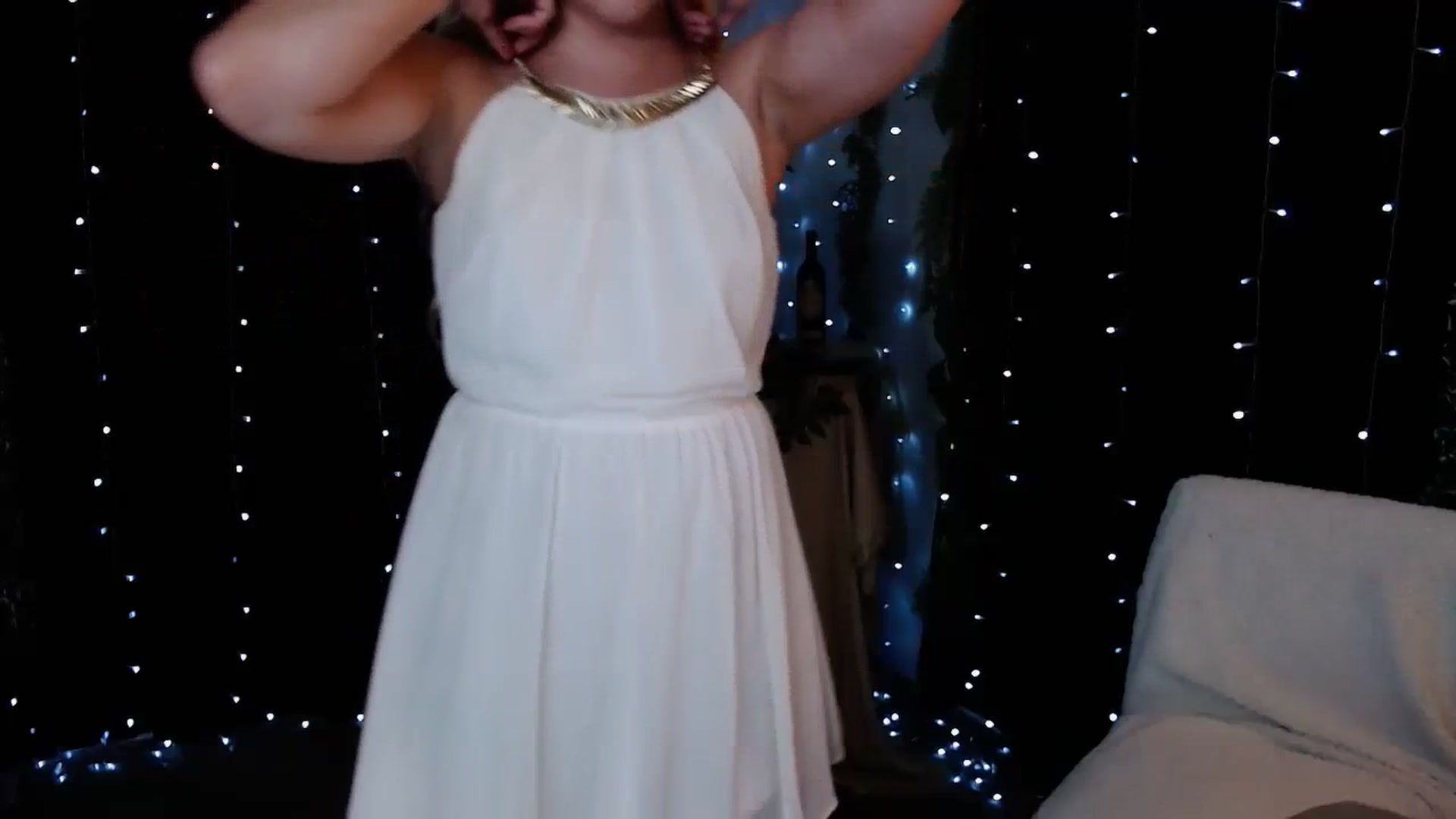 Gallery image thumbnail from KellyHeart's myfreecams stream on, 10/21/2023, 04:54 image 5 of 20