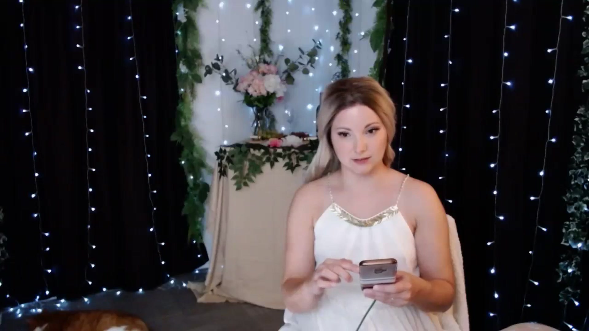 Gallery image thumbnail from KellyHeart's myfreecams stream on, 10/21/2023, 05:16 image 17 of 20