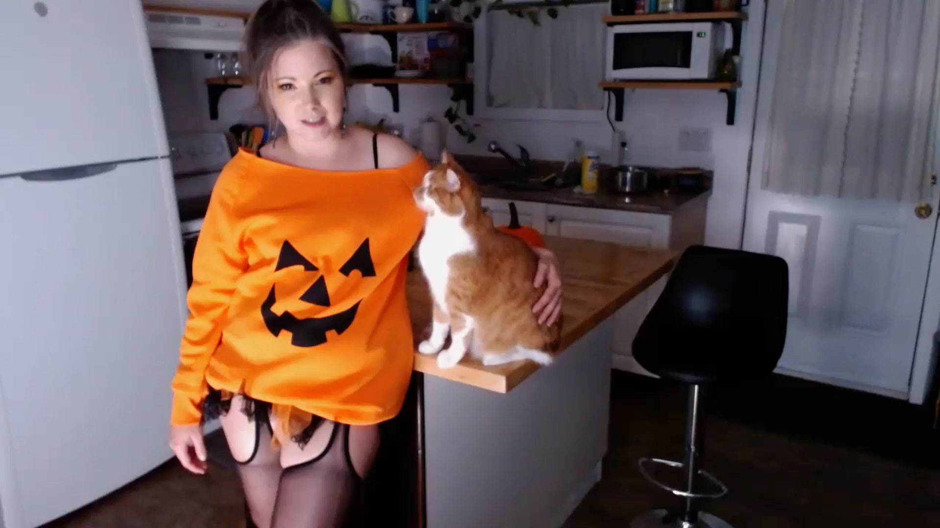 Gallery image thumbnail from KellyHeart's myfreecams stream on, 10/27/2023, 04:01 image 11 of 20