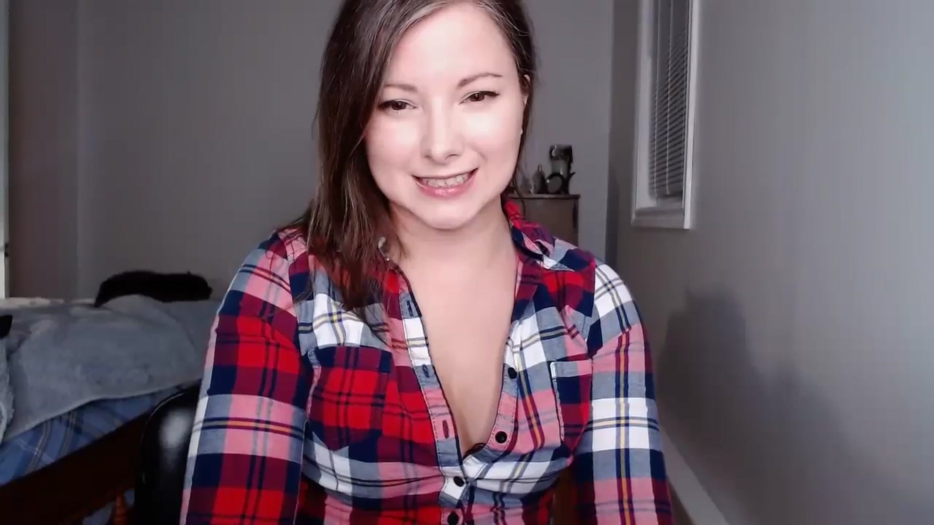 Gallery image thumbnail from KellyHeart's myfreecams stream on, 12/02/2023, 06:16 image 9 of 20