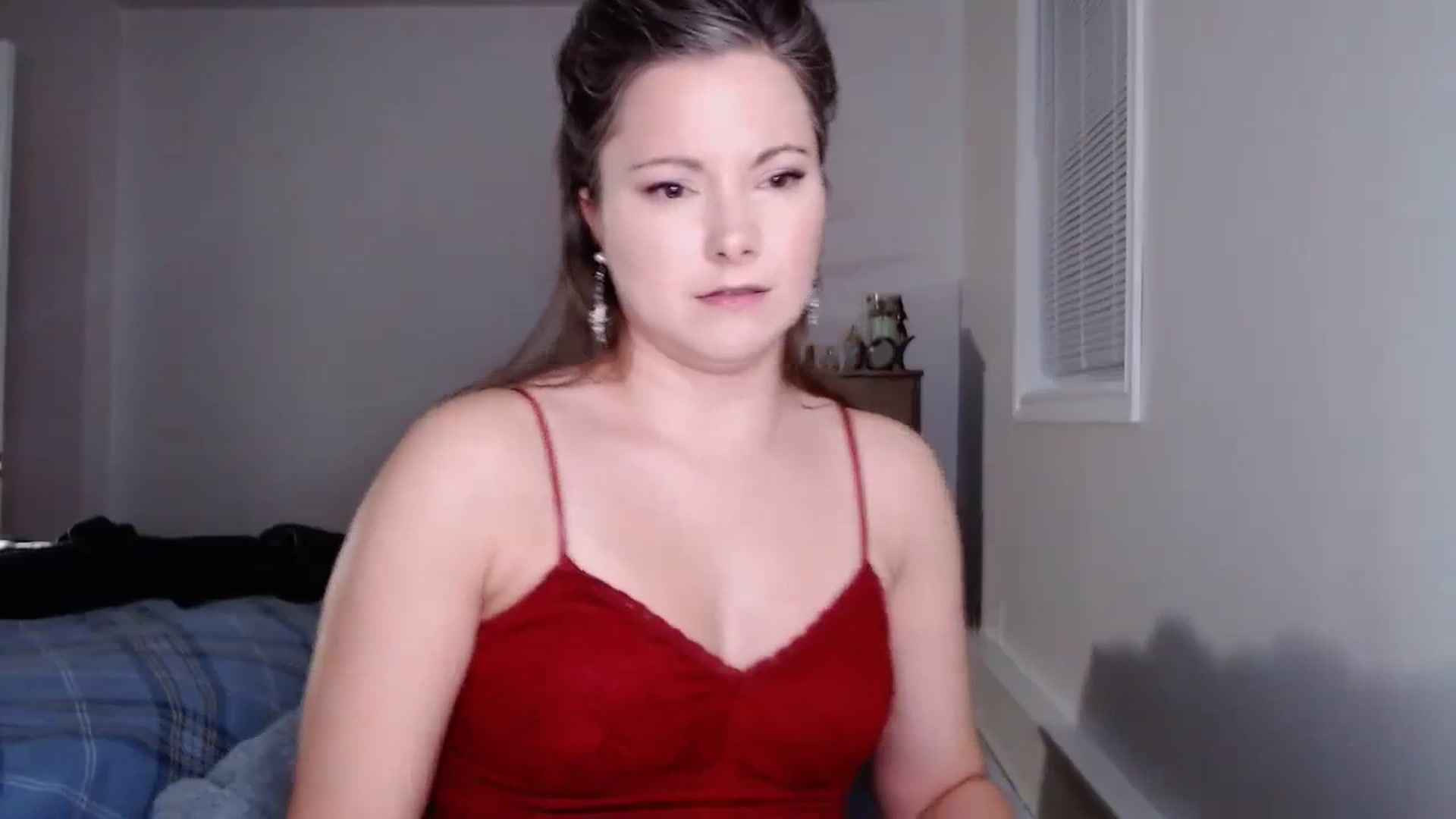Gallery image thumbnail from KellyHeart's myfreecams stream on, 12/16/2023, 03:47 image 15 of 20