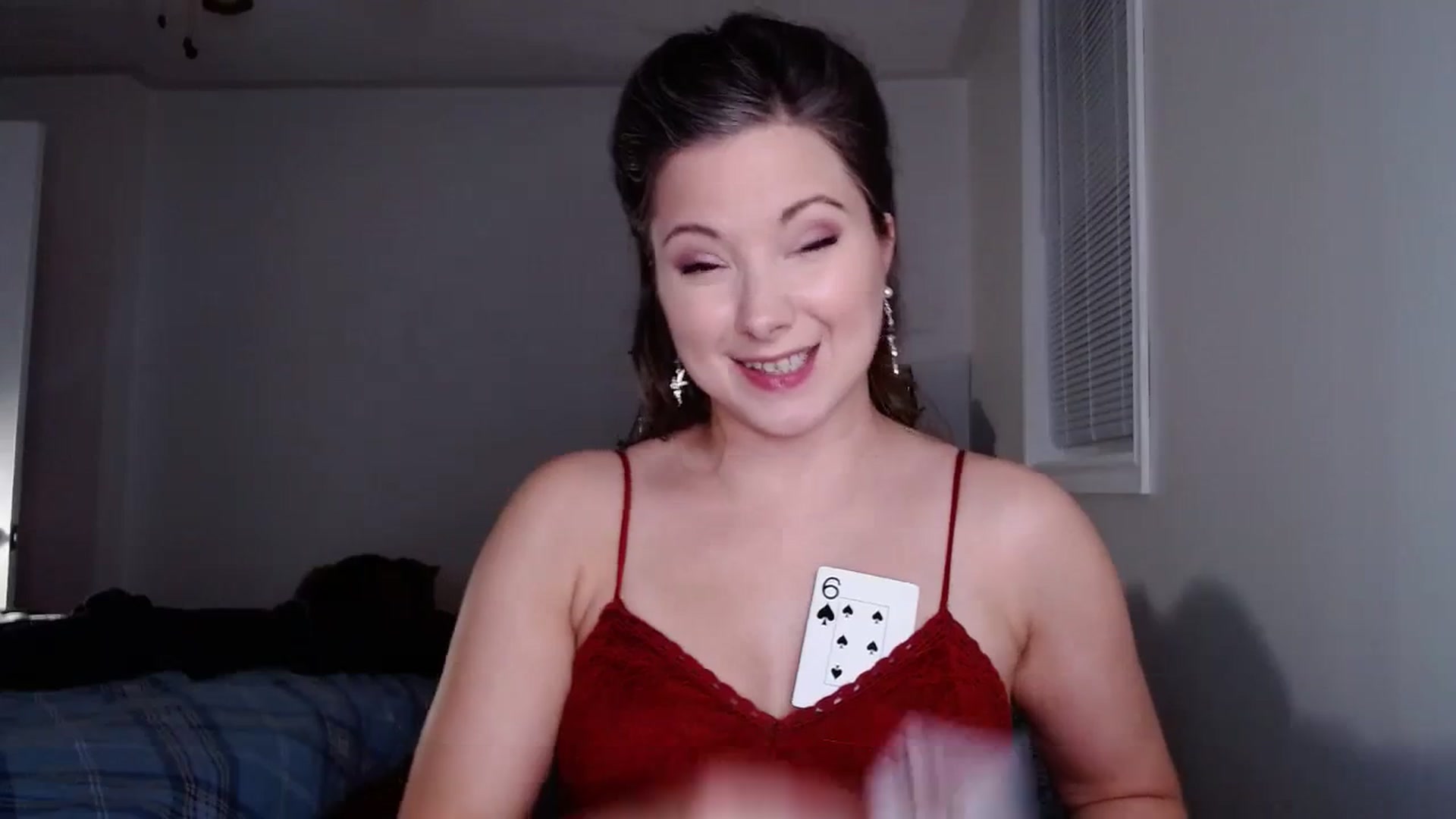 Gallery image thumbnail from KellyHeart's myfreecams stream on, 12/16/2023, 03:47 image 12 of 20