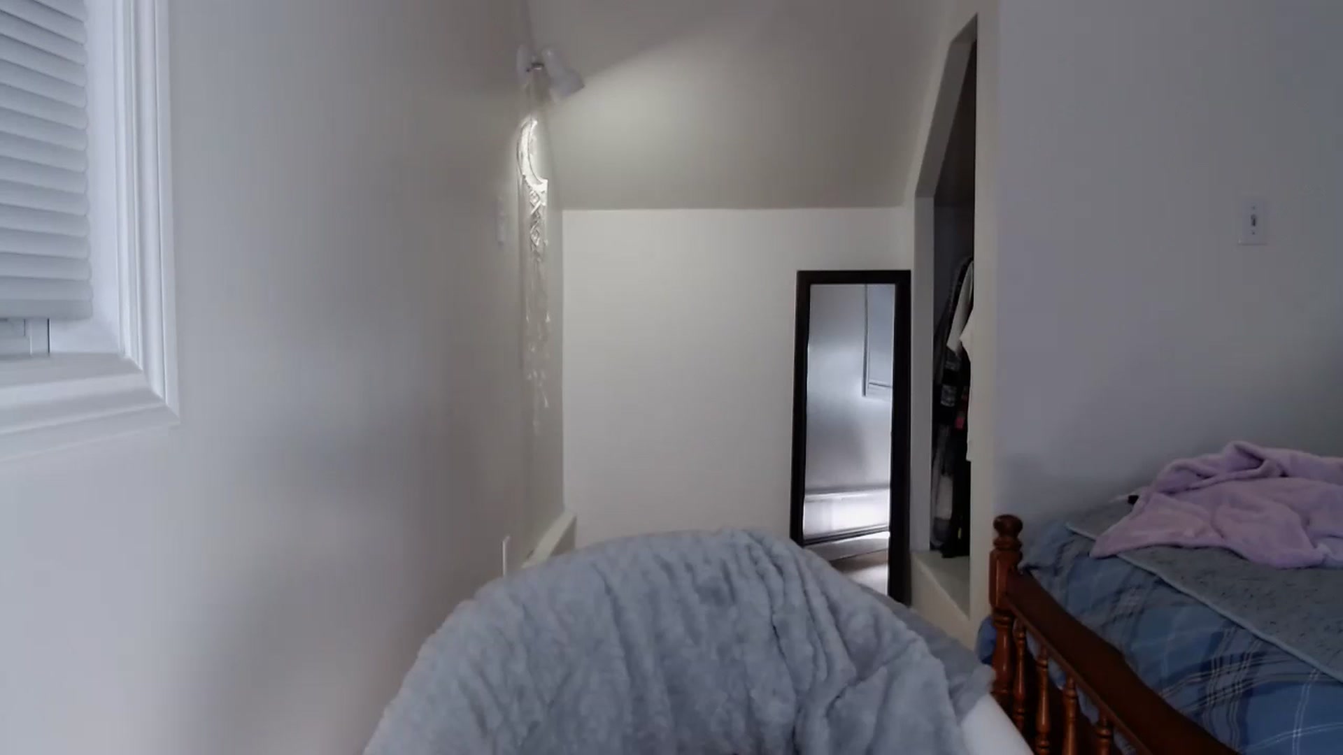 Gallery image thumbnail from KellyHeart's myfreecams stream on, 01/06/2024, 07:20 image 10 of 20