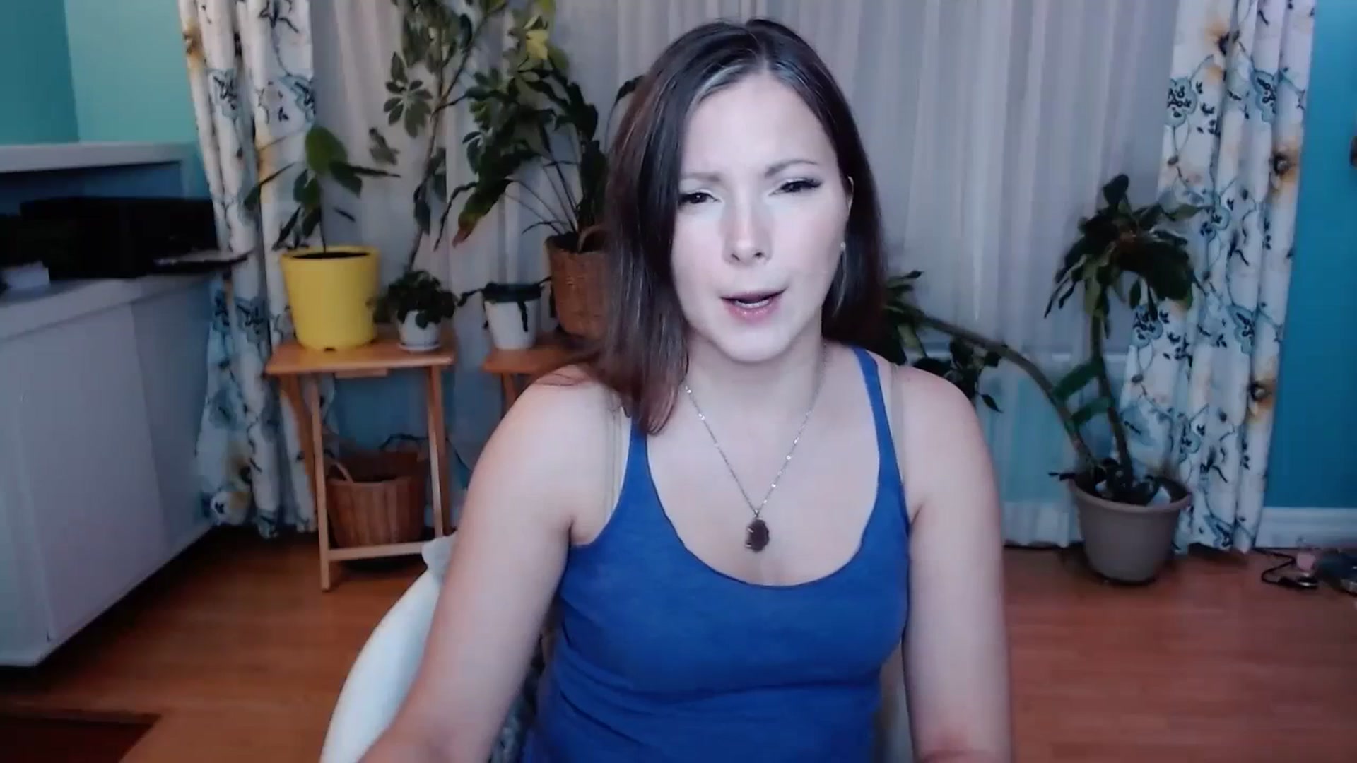 Gallery image thumbnail from KellyHeart's myfreecams stream on, 02/01/2024, 03:17 image 5 of 20