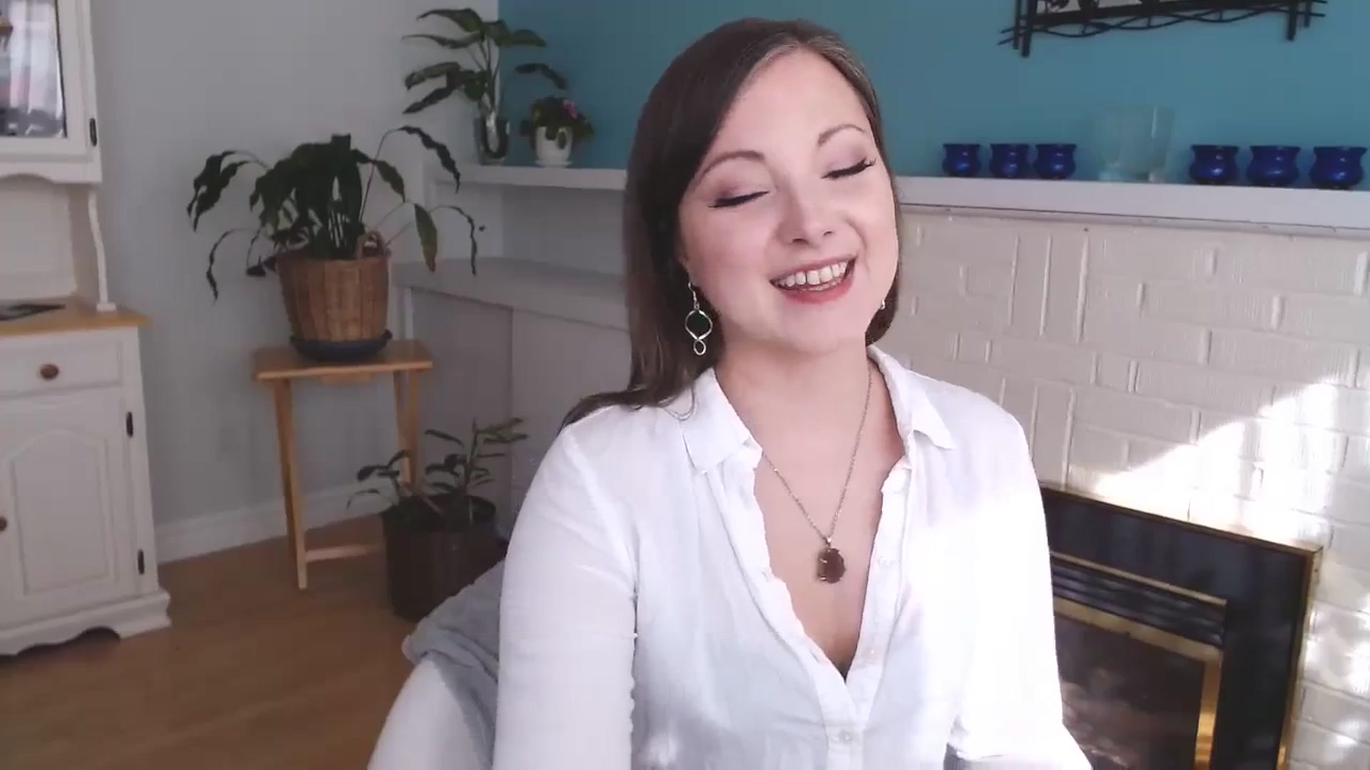 Gallery image thumbnail from KellyHeart's myfreecams stream on, 02/20/2024, 18:05 image 10 of 20