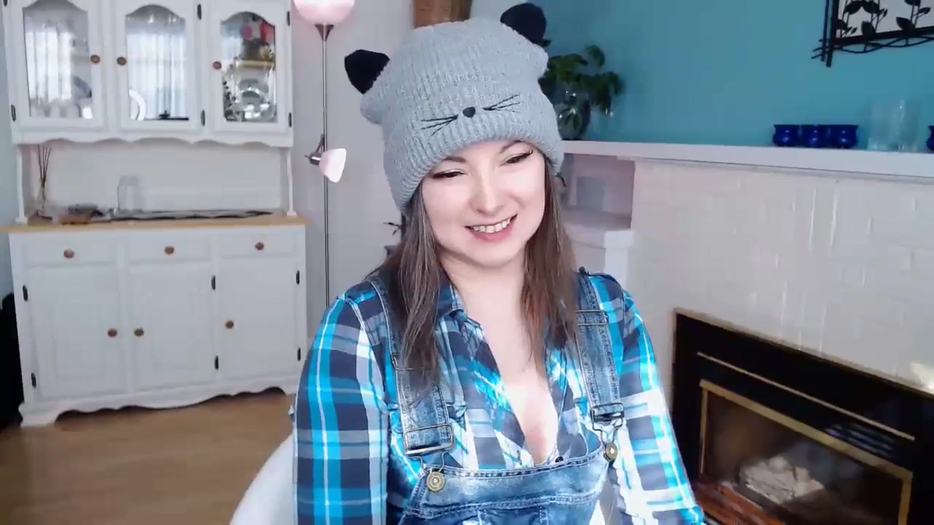 Gallery image thumbnail from KellyHeart's myfreecams stream on, 03/01/2024, 19:55 image 7 of 20