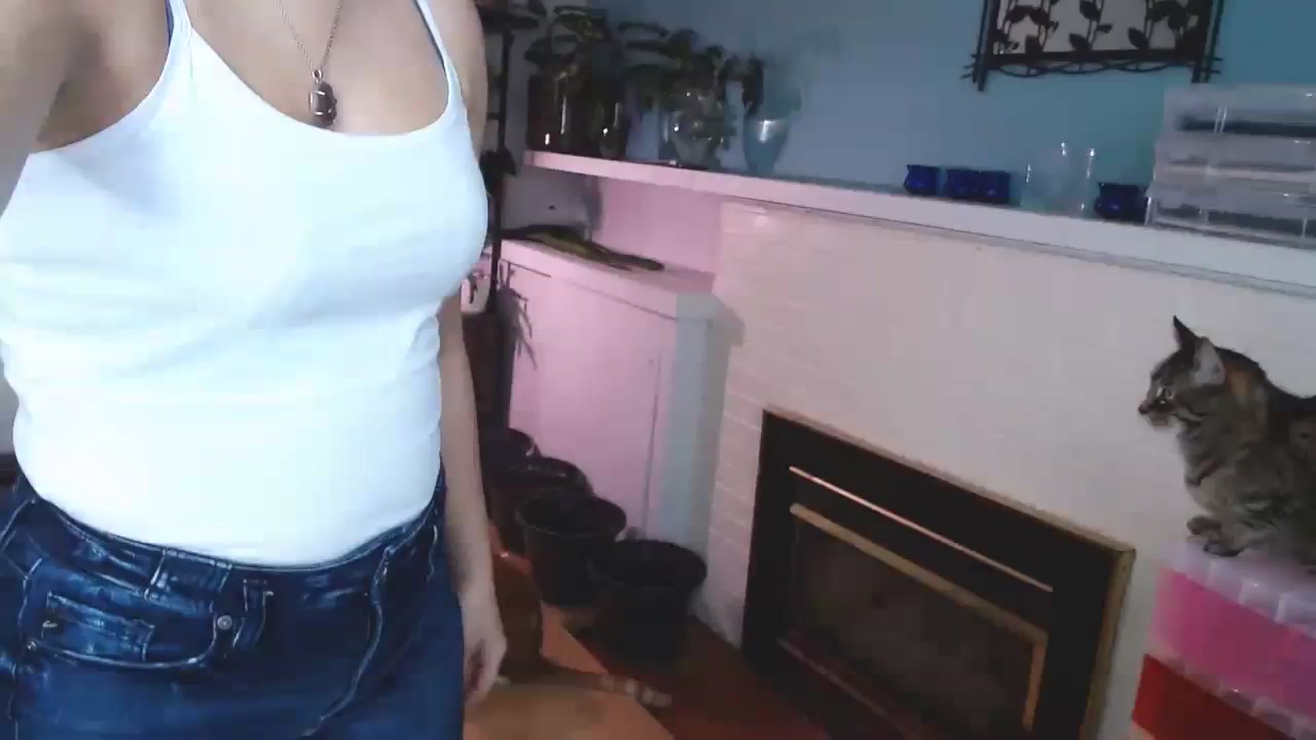 Gallery image thumbnail from KellyHeart's myfreecams stream on, 03/06/2024, 18:04 image 7 of 20