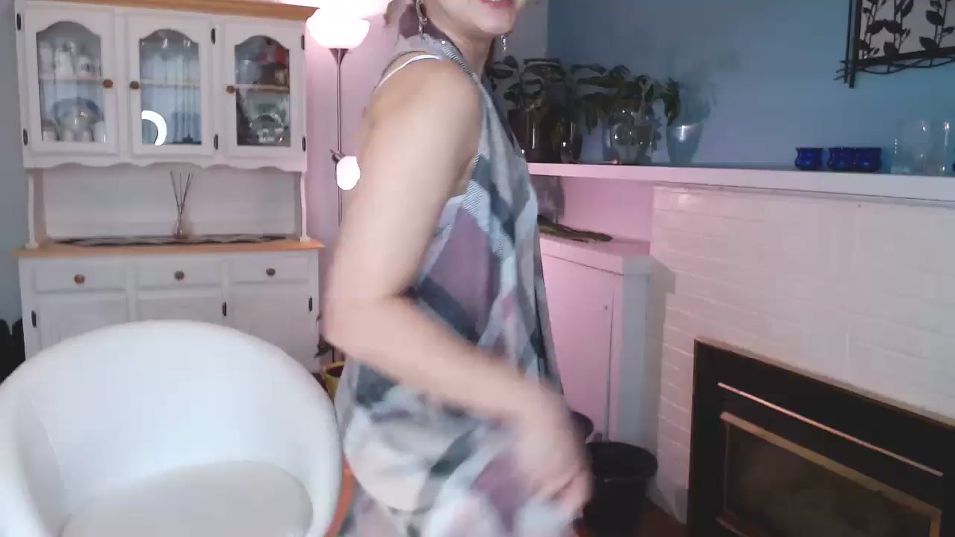 Gallery image thumbnail from KellyHeart's myfreecams stream on, 03/06/2024, 18:04 image 12 of 20