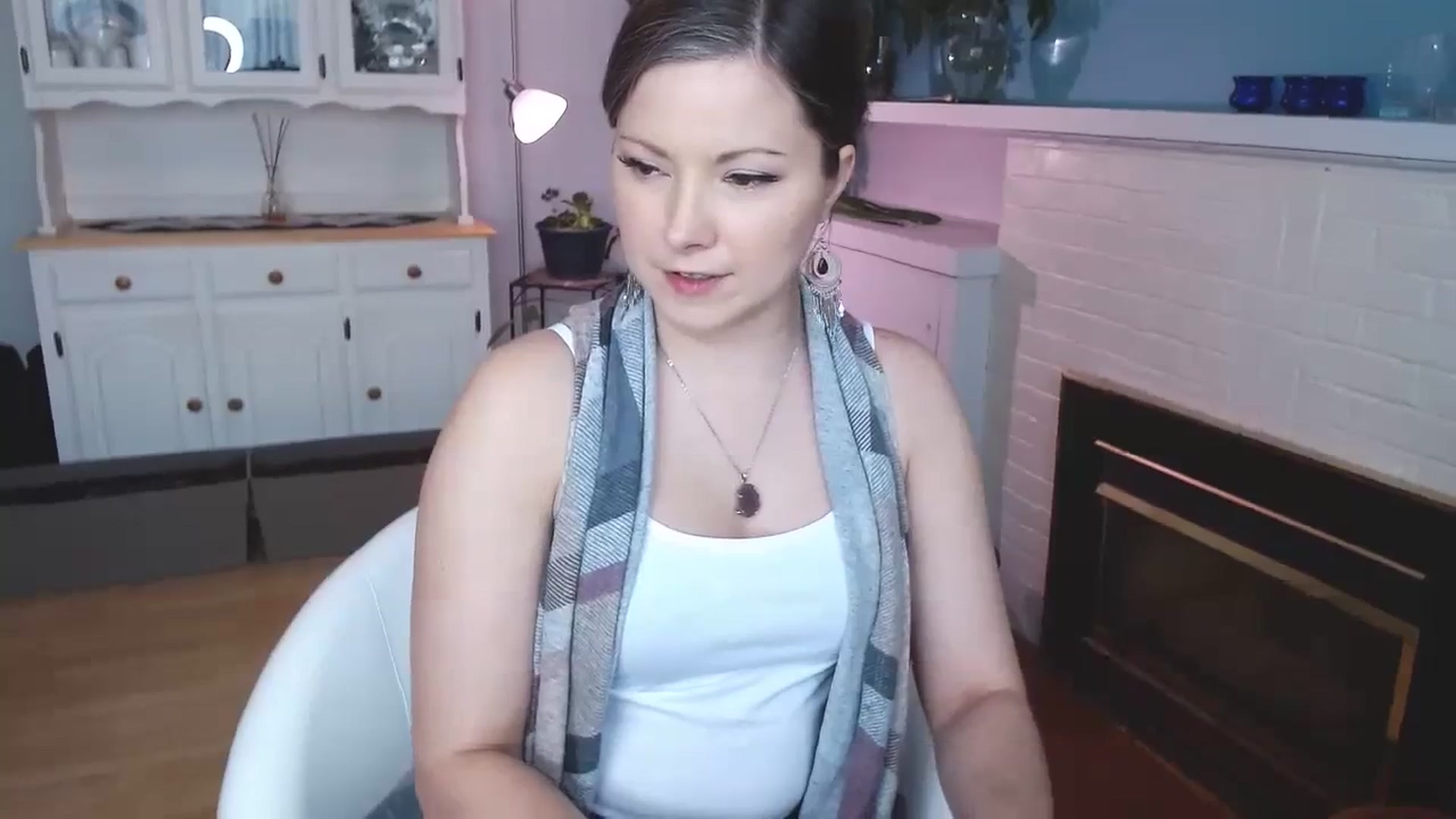 Gallery image thumbnail from KellyHeart's myfreecams stream on, 03/06/2024, 18:04 image 4 of 20