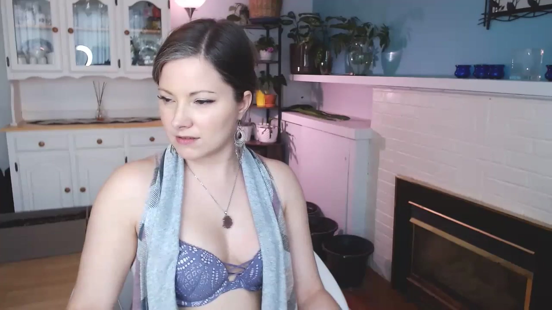 Gallery image thumbnail from KellyHeart's myfreecams stream on, 03/06/2024, 18:41 image 9 of 20