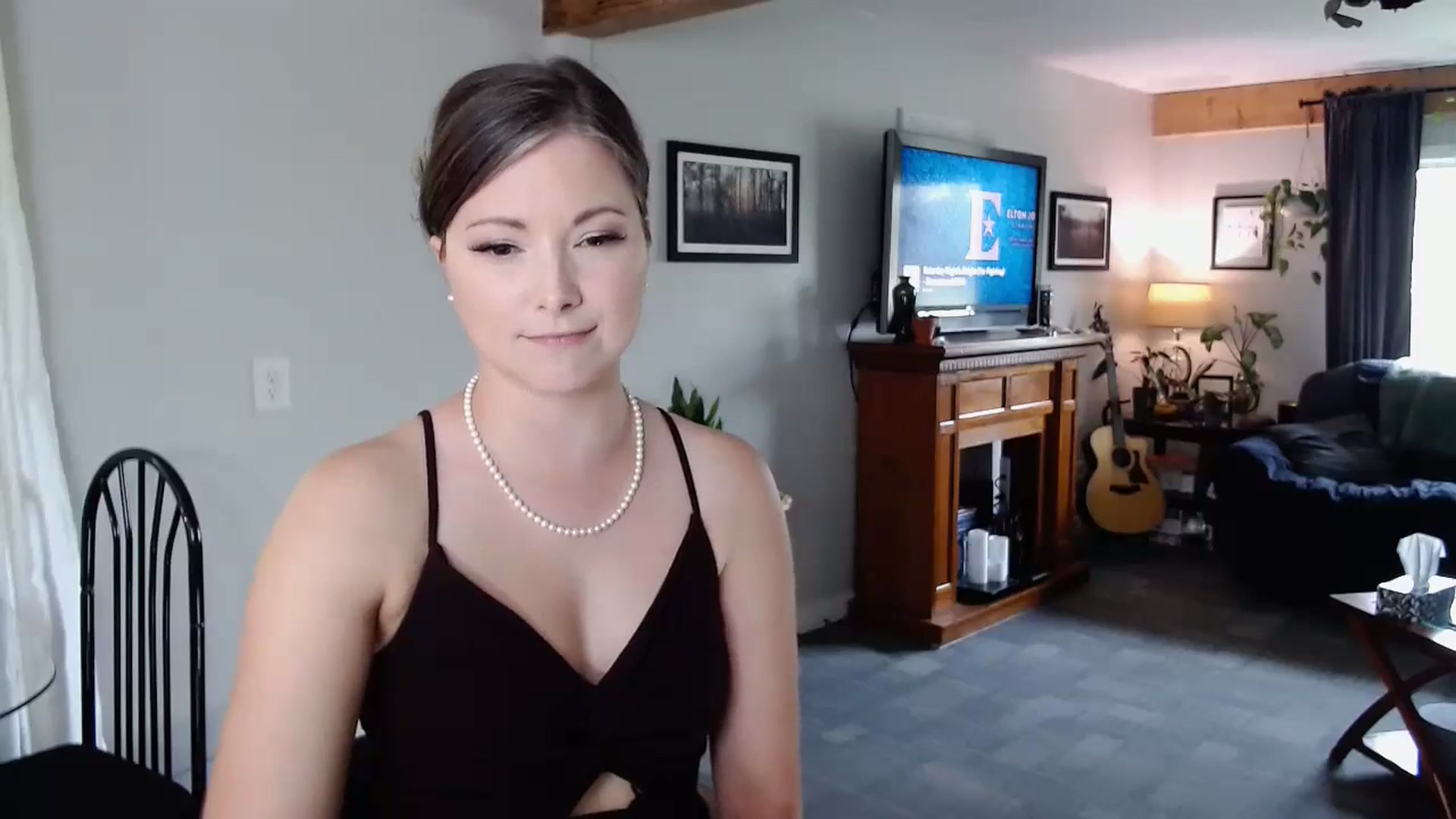 Gallery image thumbnail from KellyHeart's myfreecams stream on, 05/27/2024, 19:12 image 11 of 20