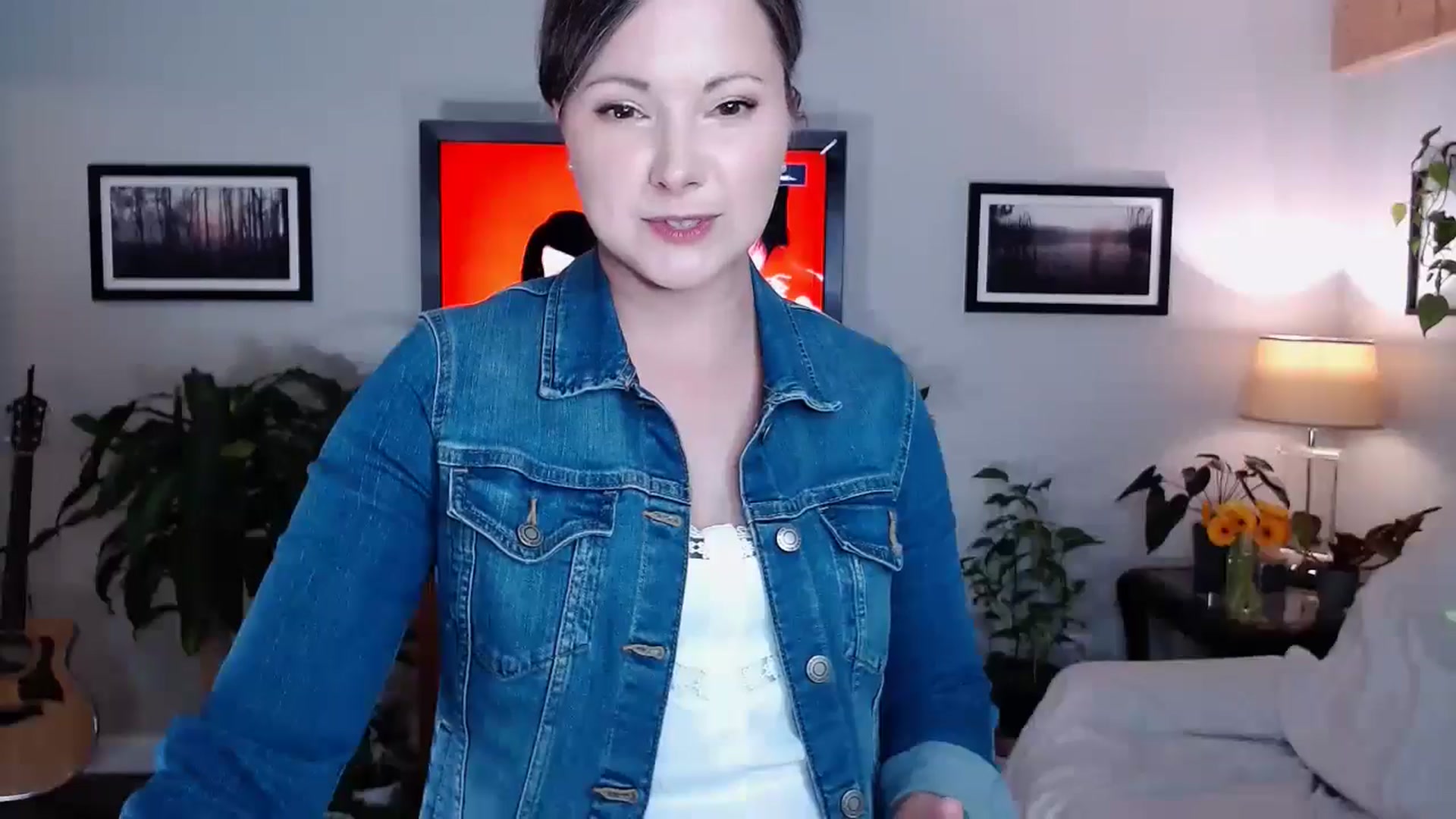 Gallery image thumbnail from KellyHeart's myfreecams stream on, 06/01/2024, 01:05 image 8 of 20