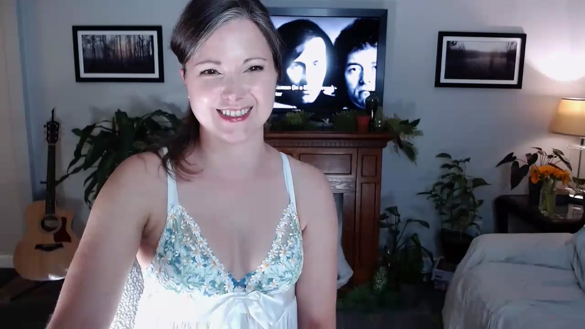 Gallery image thumbnail from KellyHeart's myfreecams stream on, 06/01/2024, 04:24 image 8 of 20