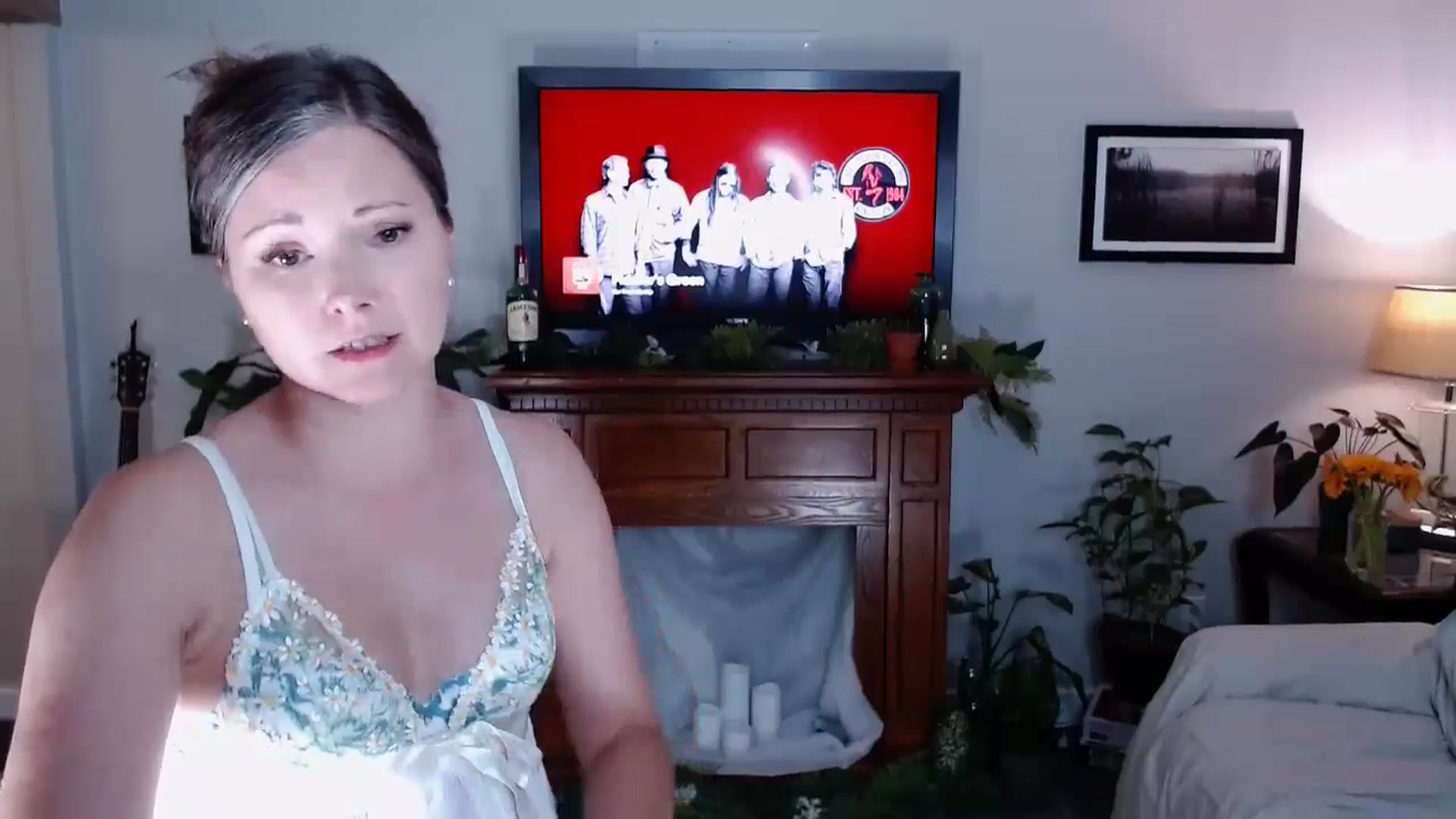 Gallery image thumbnail from KellyHeart's myfreecams stream on, 06/01/2024, 05:00 image 8 of 20