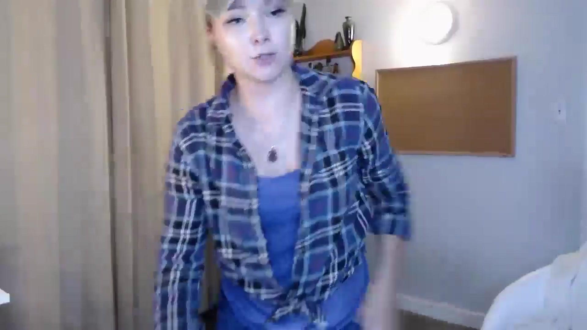 Gallery image thumbnail from KellyHeart's myfreecams stream on, 07/20/2024, 04:41 image 11 of 20