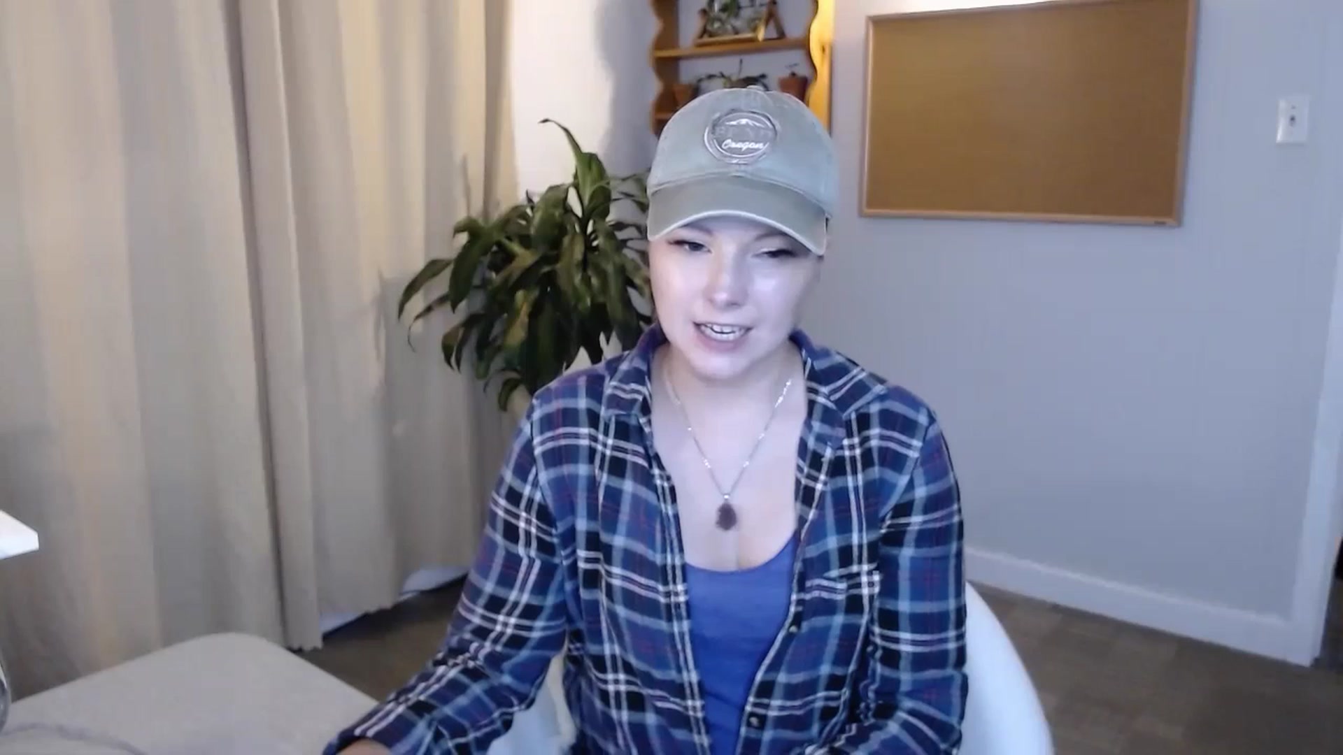 Gallery image thumbnail from KellyHeart's myfreecams stream on, 07/20/2024, 04:41 image 5 of 20
