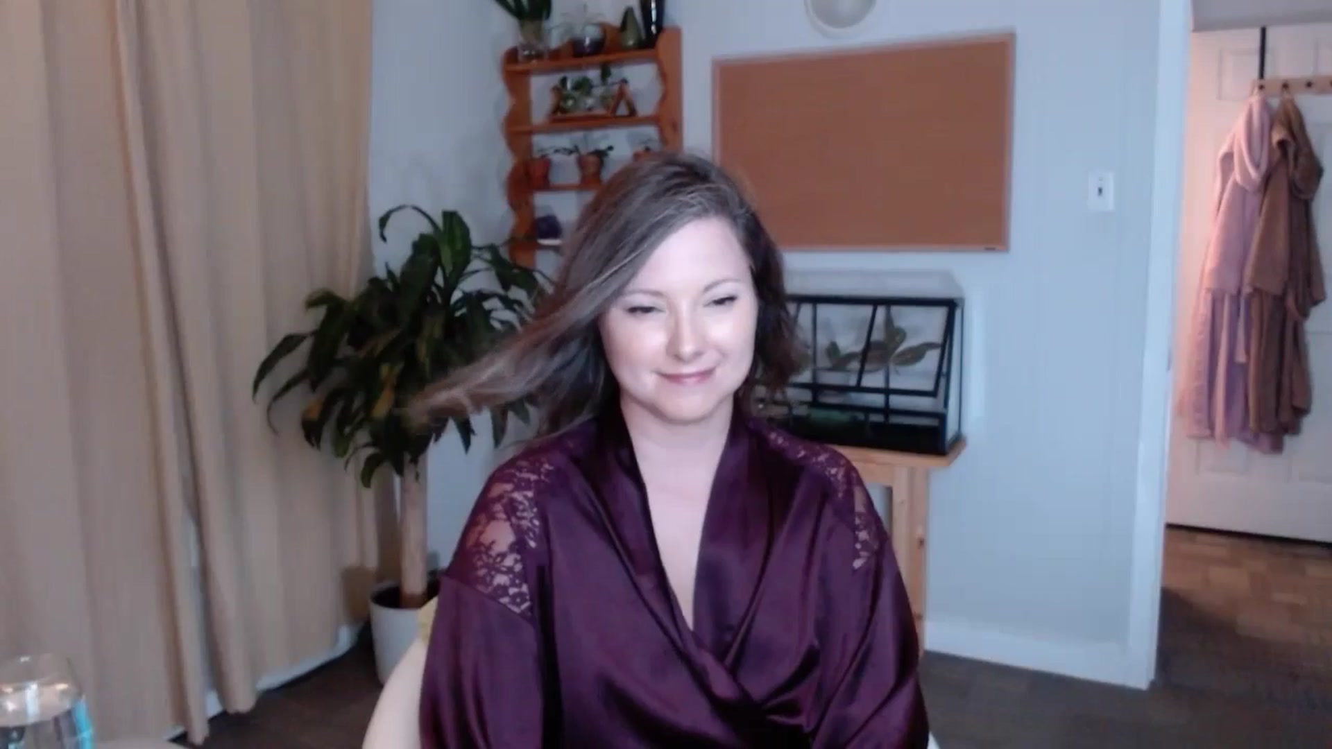 Gallery image thumbnail from KellyHeart's myfreecams stream on, 08/03/2024, 03:07 image 16 of 20
