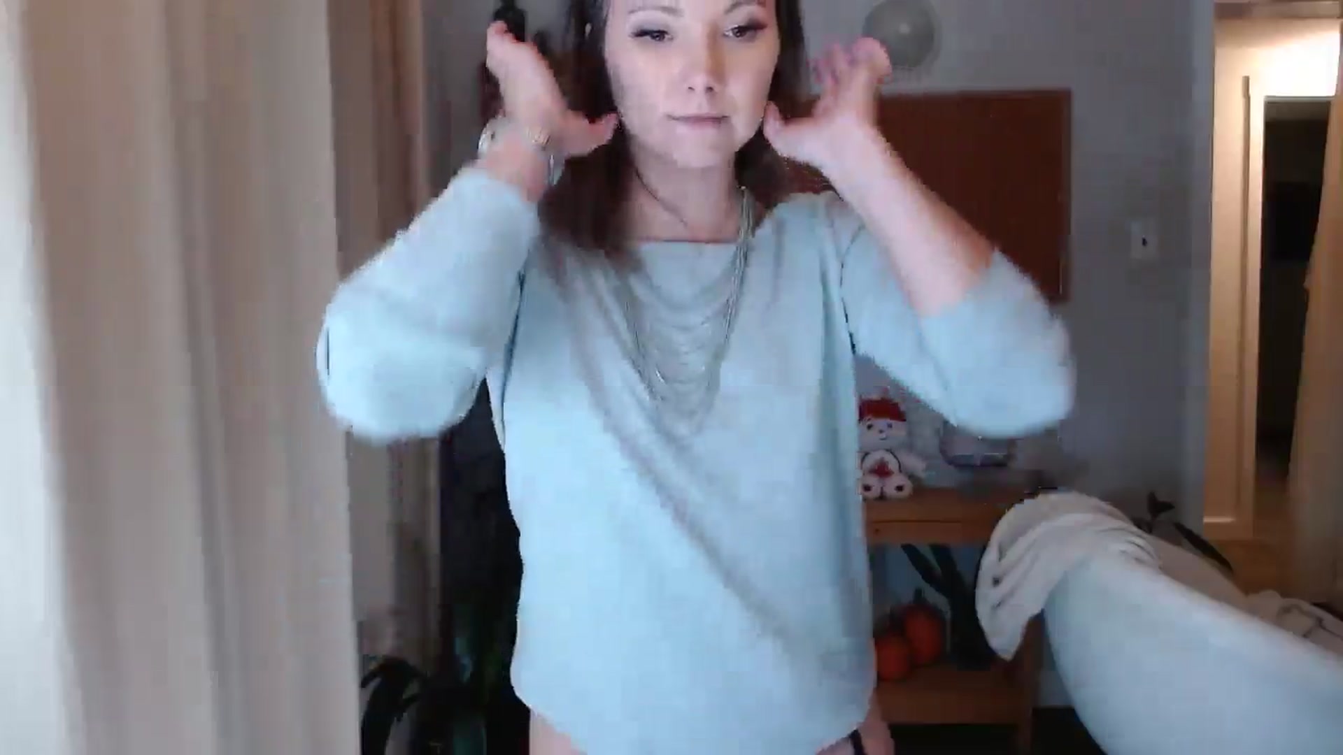 Gallery image thumbnail from KellyHeart's myfreecams stream on, 11/30/2024, 06:38 image 13 of 20