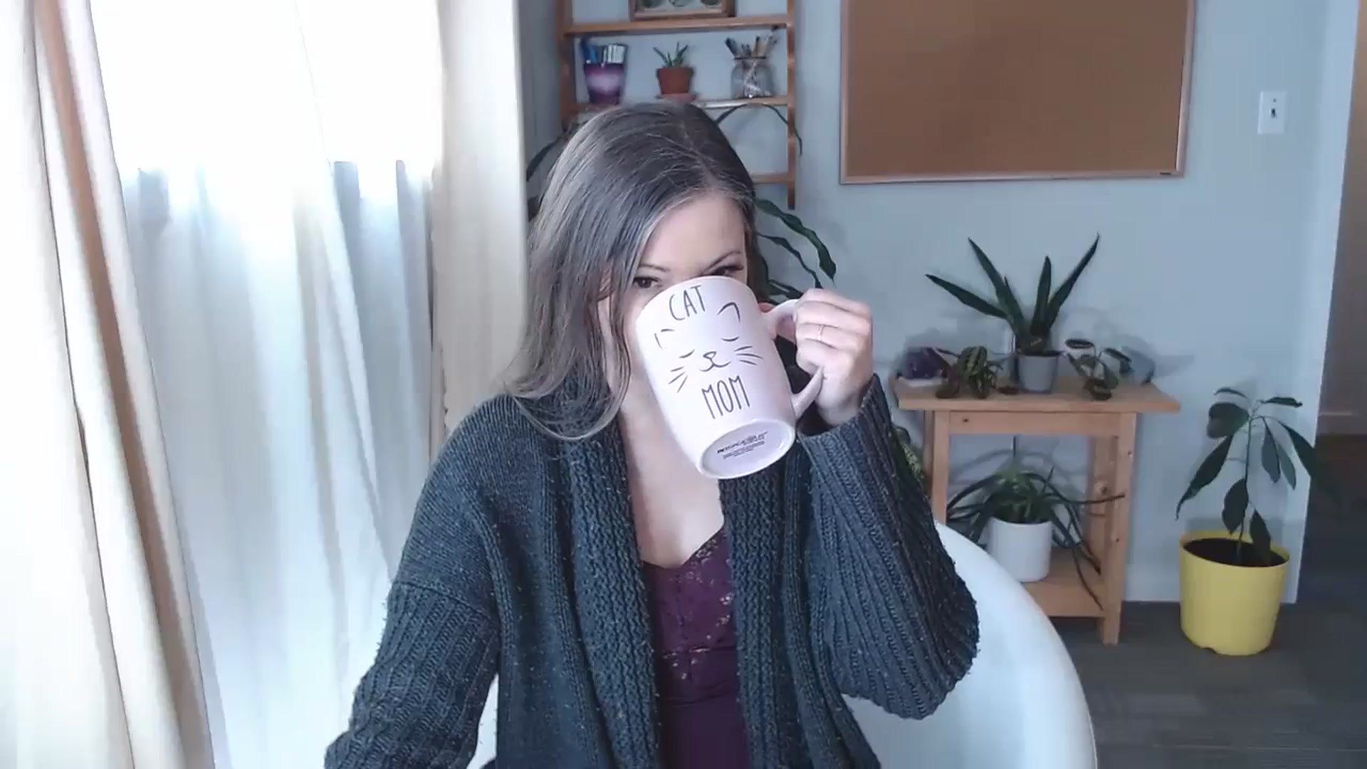 Gallery image thumbnail from KellyHeart's myfreecams stream on, 01/15/2025, 18:03 image 5 of 20