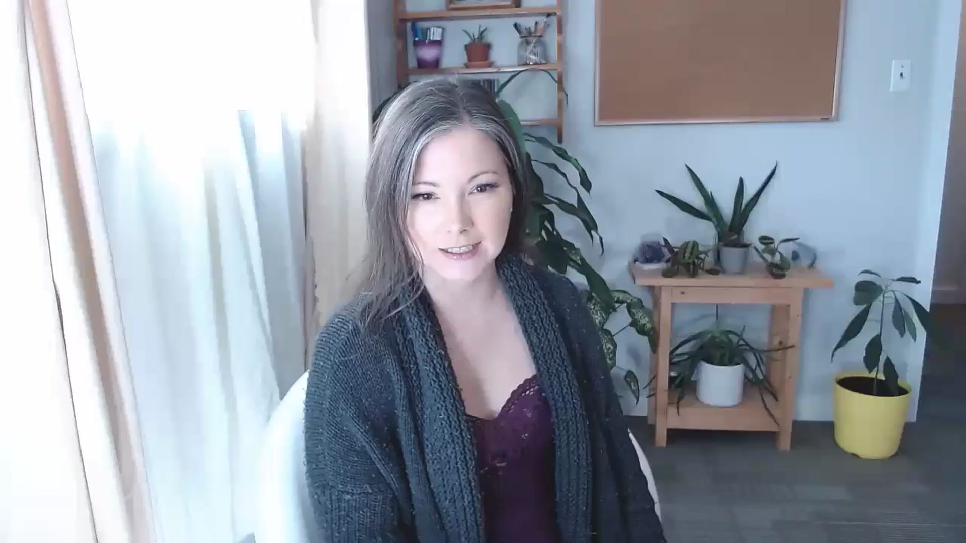 Gallery image thumbnail from KellyHeart's myfreecams stream on, 01/15/2025, 18:03 image 1 of 20