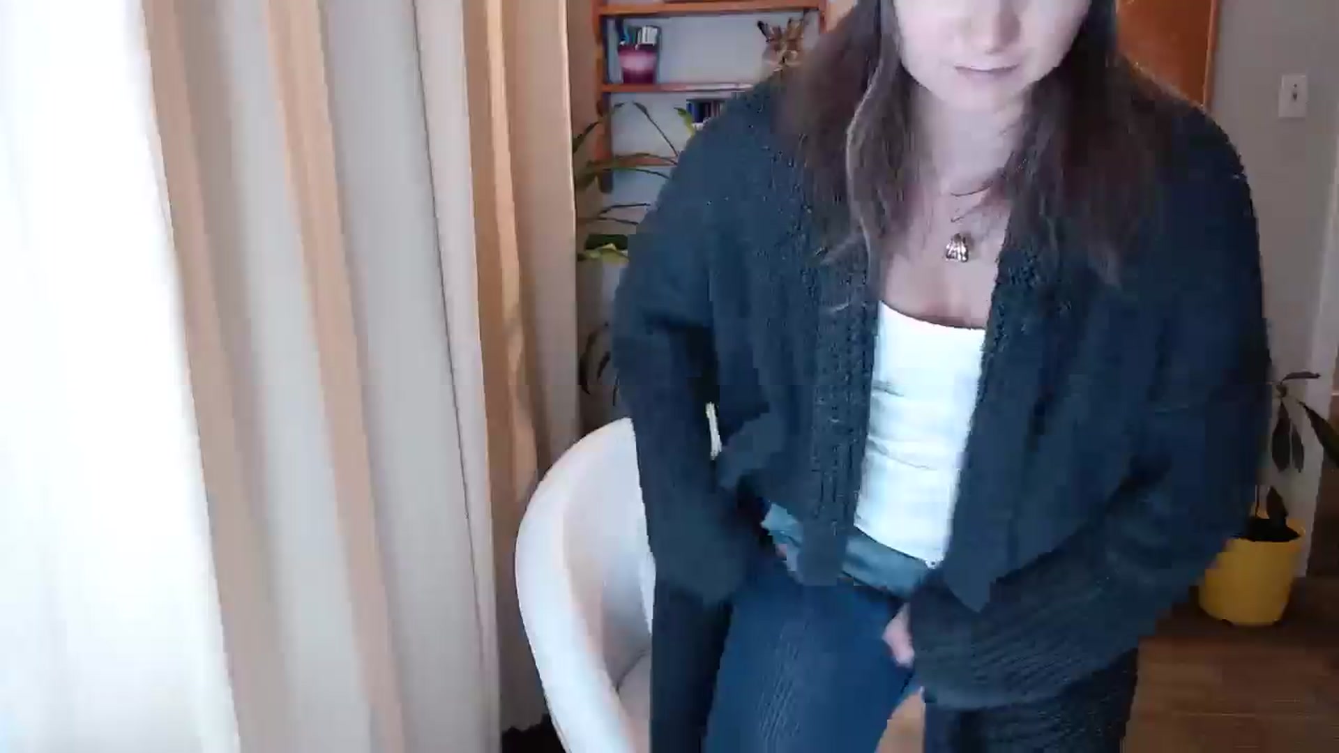 Gallery image thumbnail from KellyHeart's myfreecams stream on, 01/25/2025, 03:25 image 2 of 20