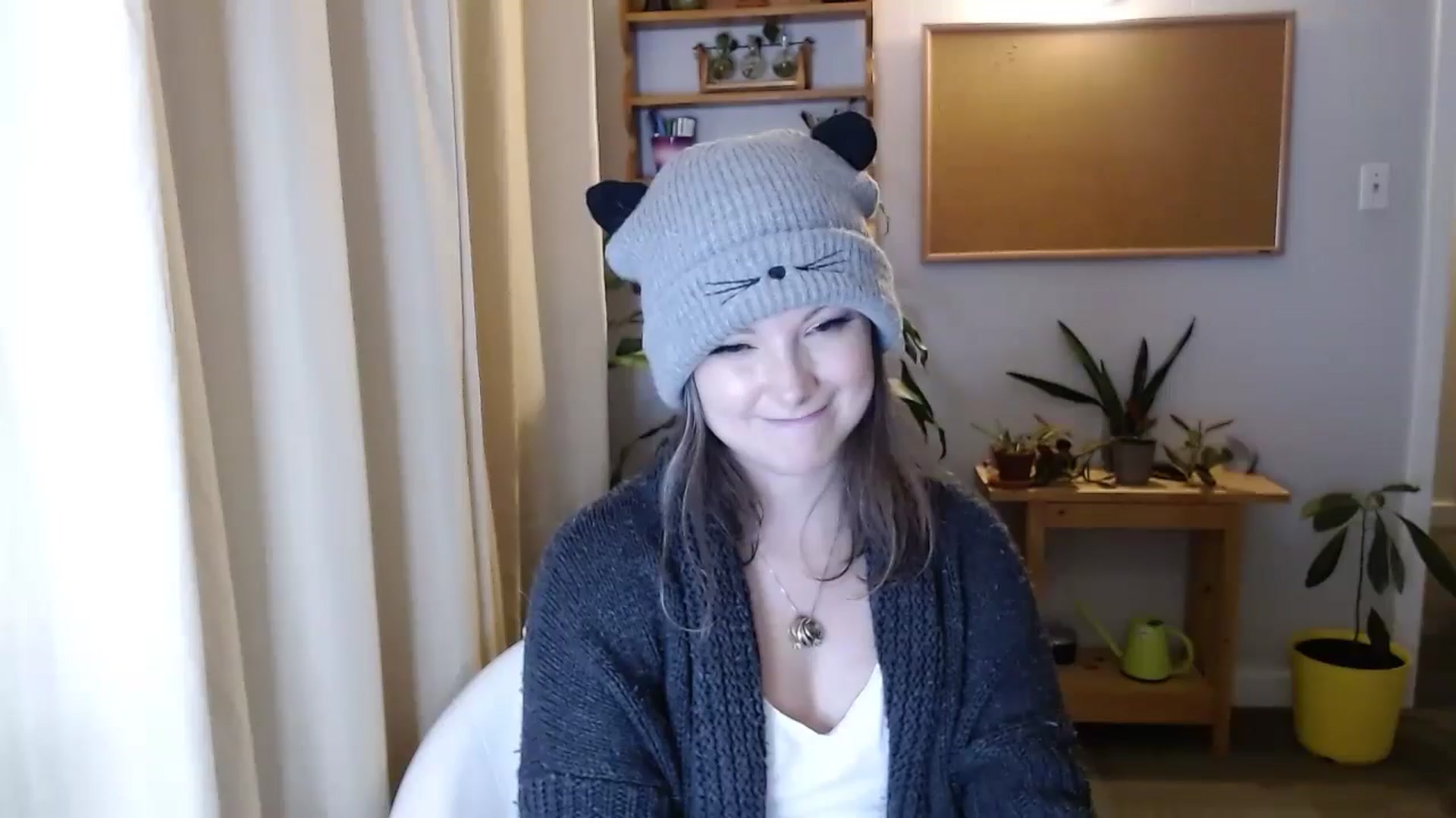 Gallery image thumbnail from KellyHeart's myfreecams stream on, 01/25/2025, 06:25 image 16 of 20