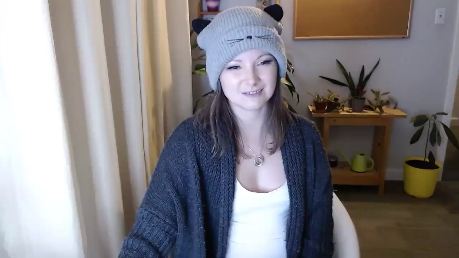 Gallery image thumbnail from KellyHeart's myfreecams stream on, 01/25/2025, 06:25 image 19 of 20