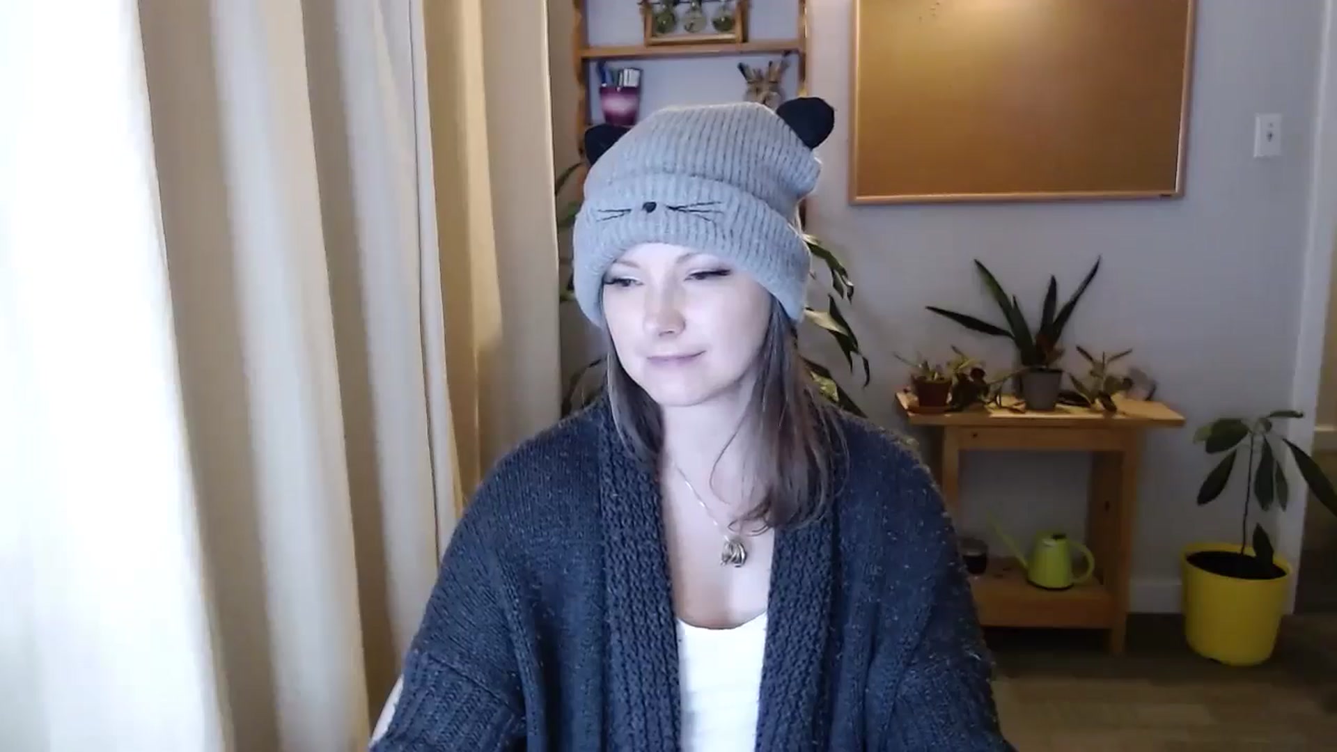 Gallery image thumbnail from KellyHeart's myfreecams stream on, 01/25/2025, 06:25 image 15 of 20