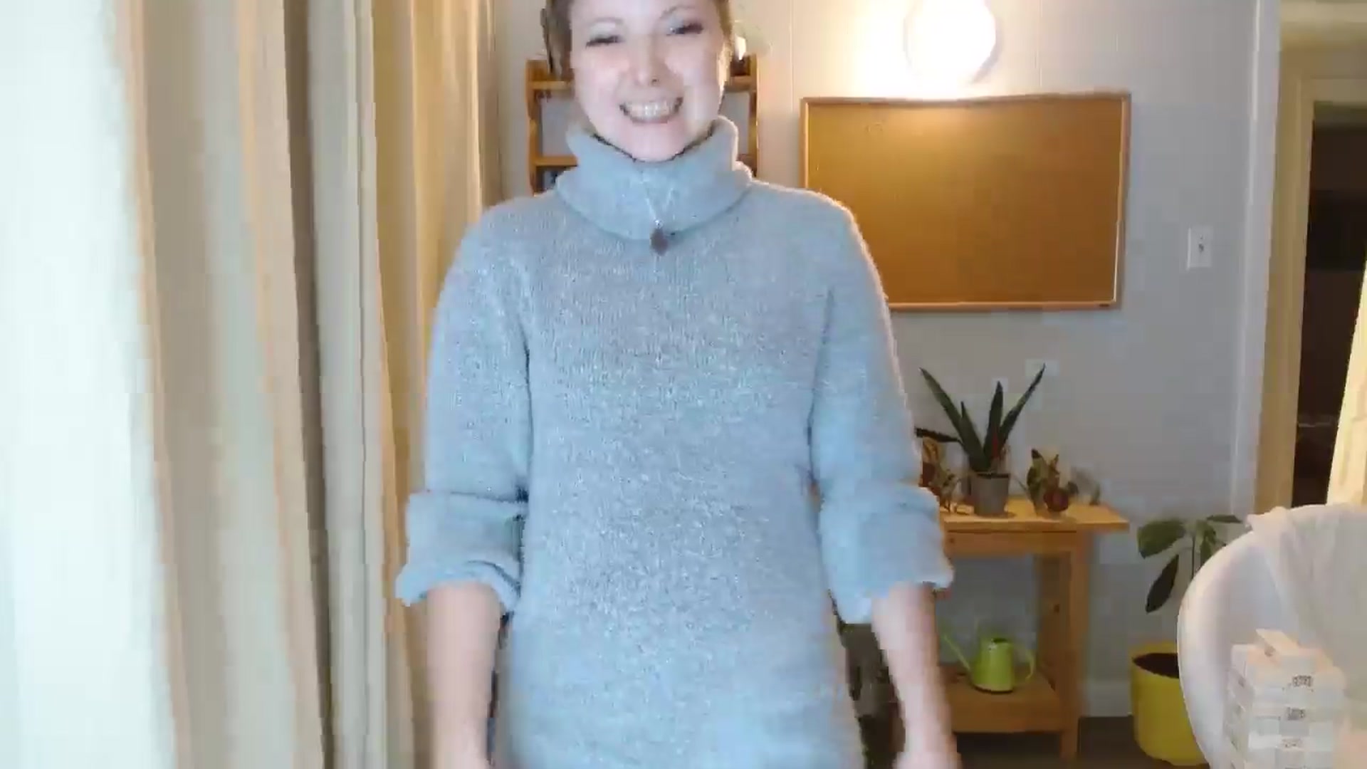 Gallery image thumbnail from KellyHeart's myfreecams stream on, 02/01/2025, 07:17 image 9 of 20