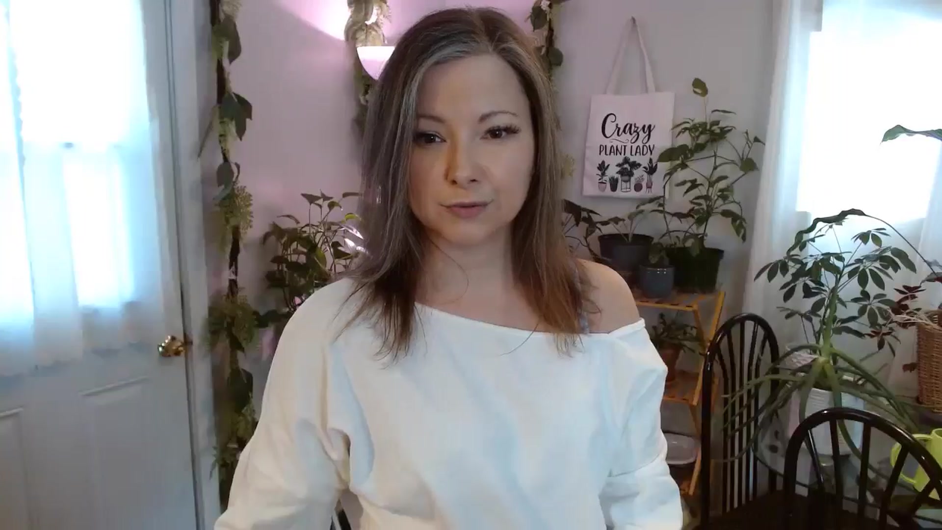 Gallery image thumbnail from KellyHeart's myfreecams stream on, 02/22/2025, 17:07 image 6 of 20