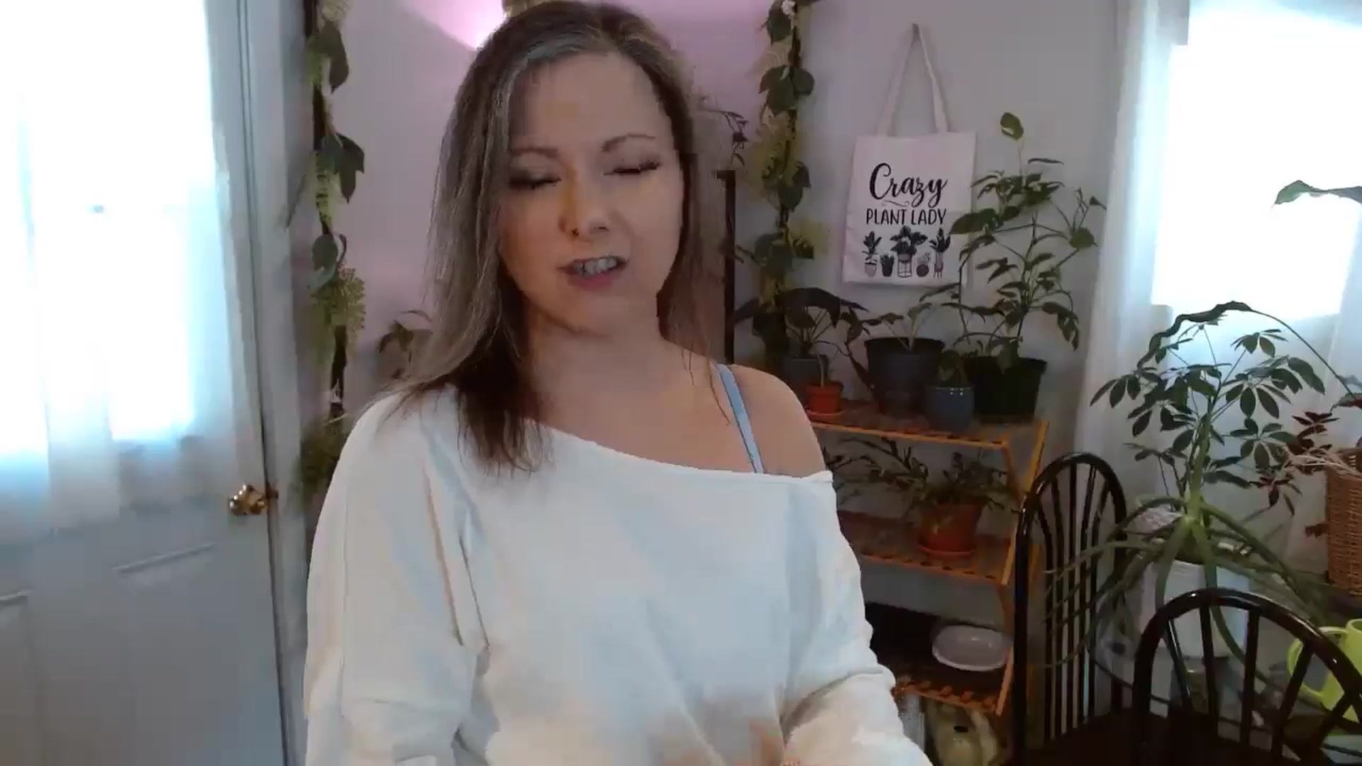 Gallery image thumbnail from KellyHeart's myfreecams stream on, 02/22/2025, 17:07 image 16 of 20