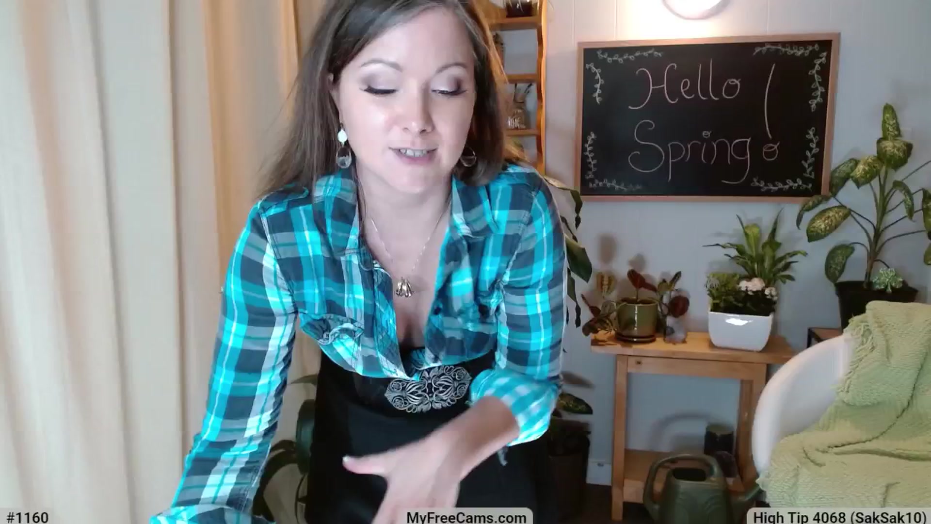 Gallery image thumbnail from KellyHeart's myfreecams stream on, 03/22/2025, 05:03 image 11 of 20