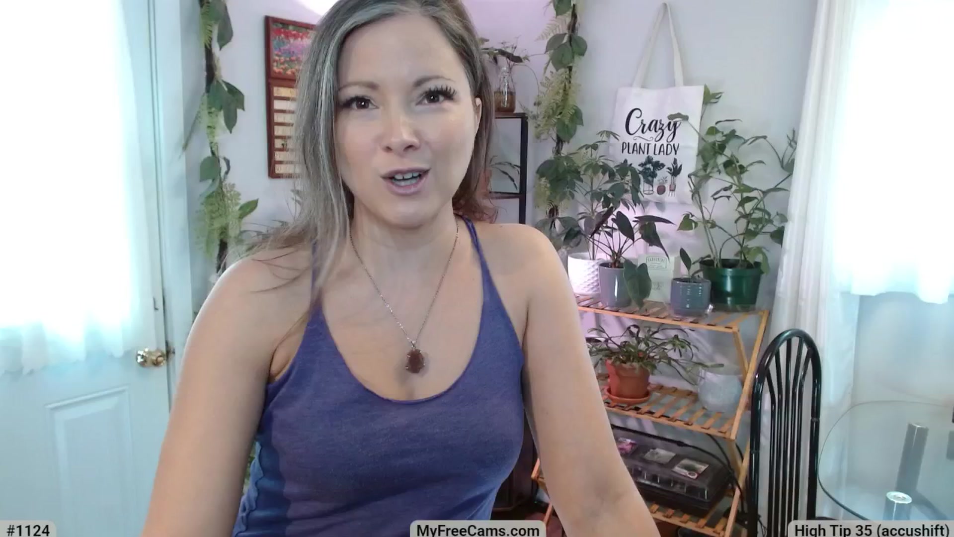 Gallery image thumbnail from KellyHeart's myfreecams stream on, 03/22/2025, 16:27 image 9 of 20
