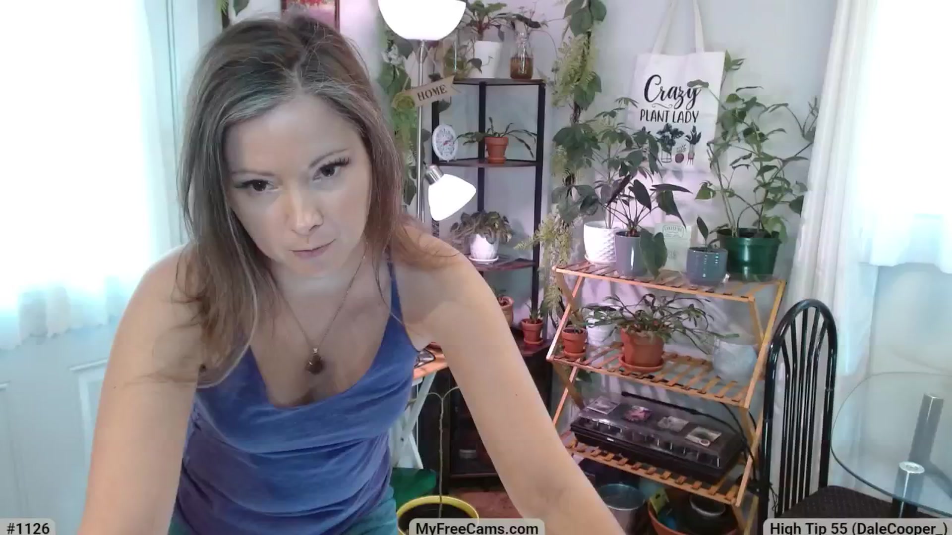 Gallery image thumbnail from KellyHeart's myfreecams stream on, 03/22/2025, 17:24 image 14 of 20