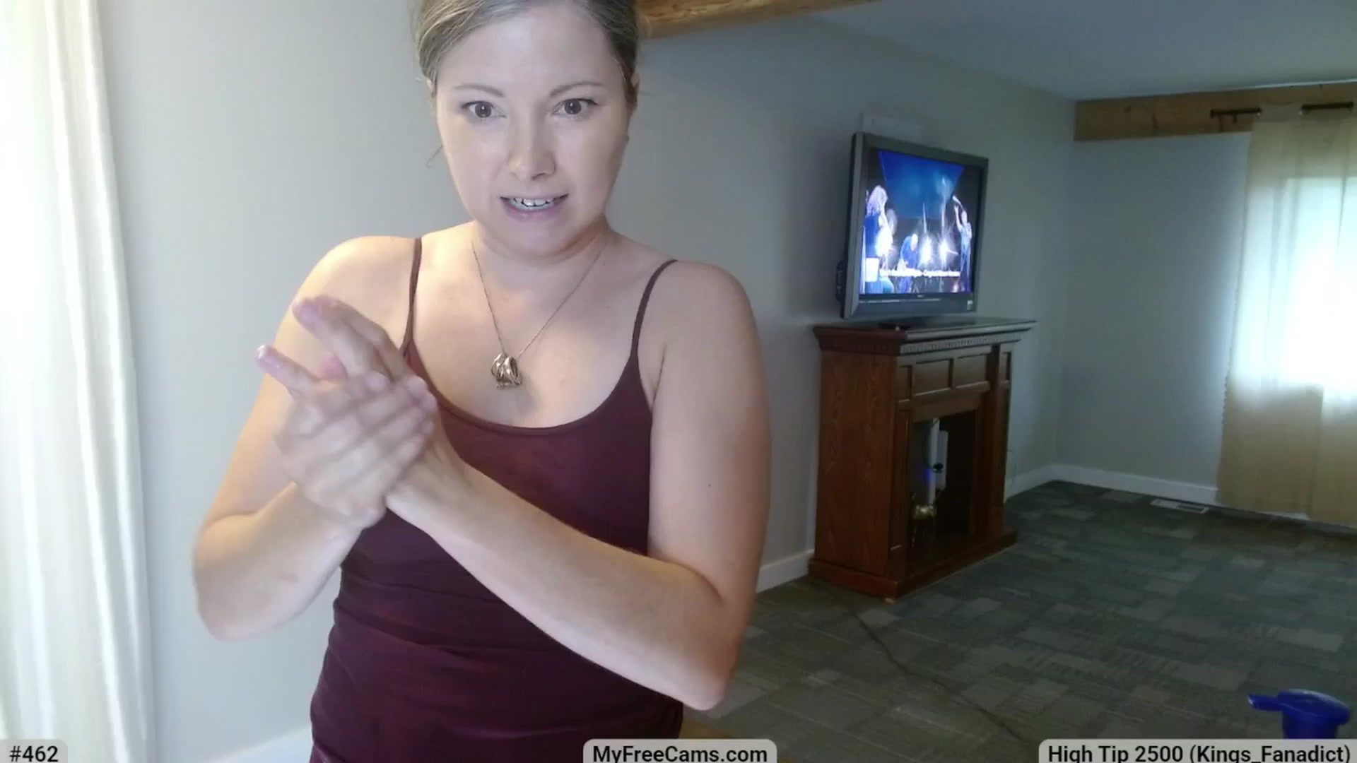 Gallery image thumbnail from KellyHeart's myfreecams stream on, 05/31/2025, 16:06 image 18 of 20