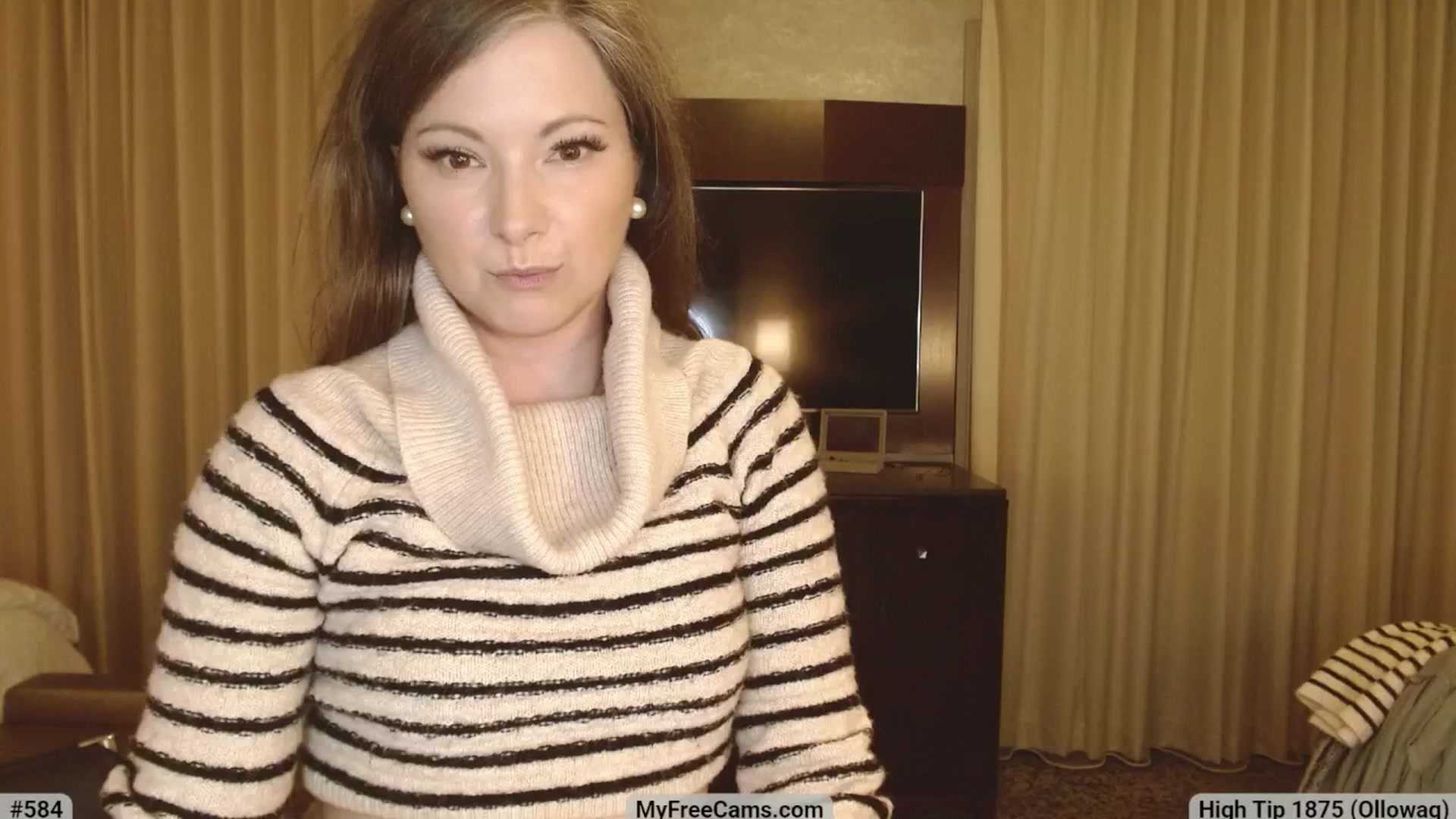 Gallery image thumbnail from KellyHeart's myfreecams stream on, 07/01/2025, 04:02 image 11 of 20
